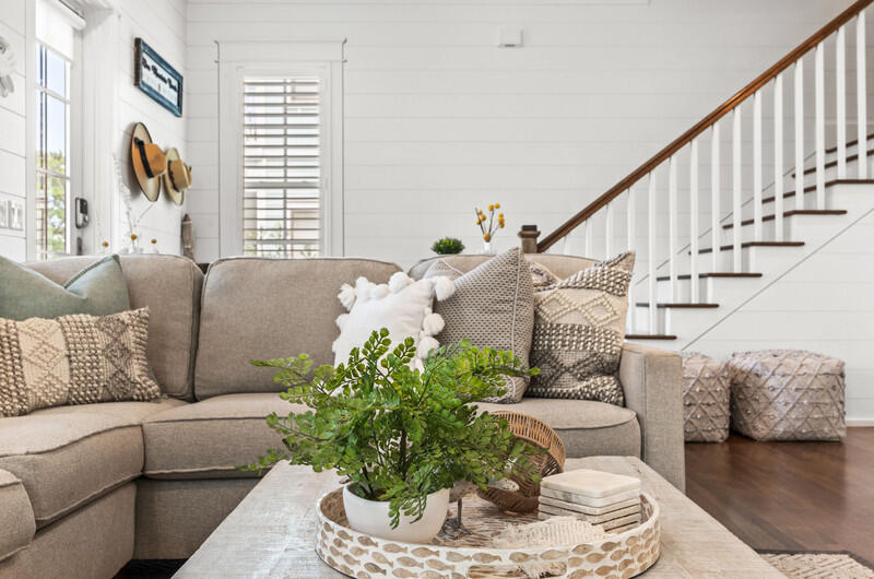 LAKESIDE AT BLUE MOUNTAIN BEACH - Residential