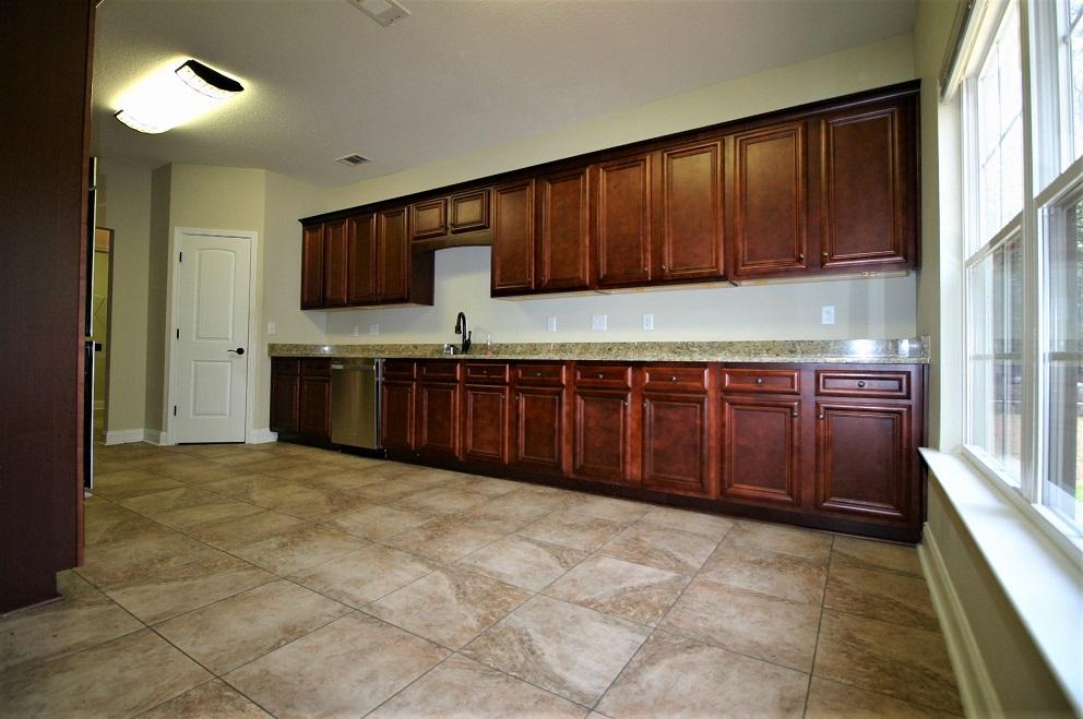 MATHISON CREEK ESTATES PH II - Residential Lease