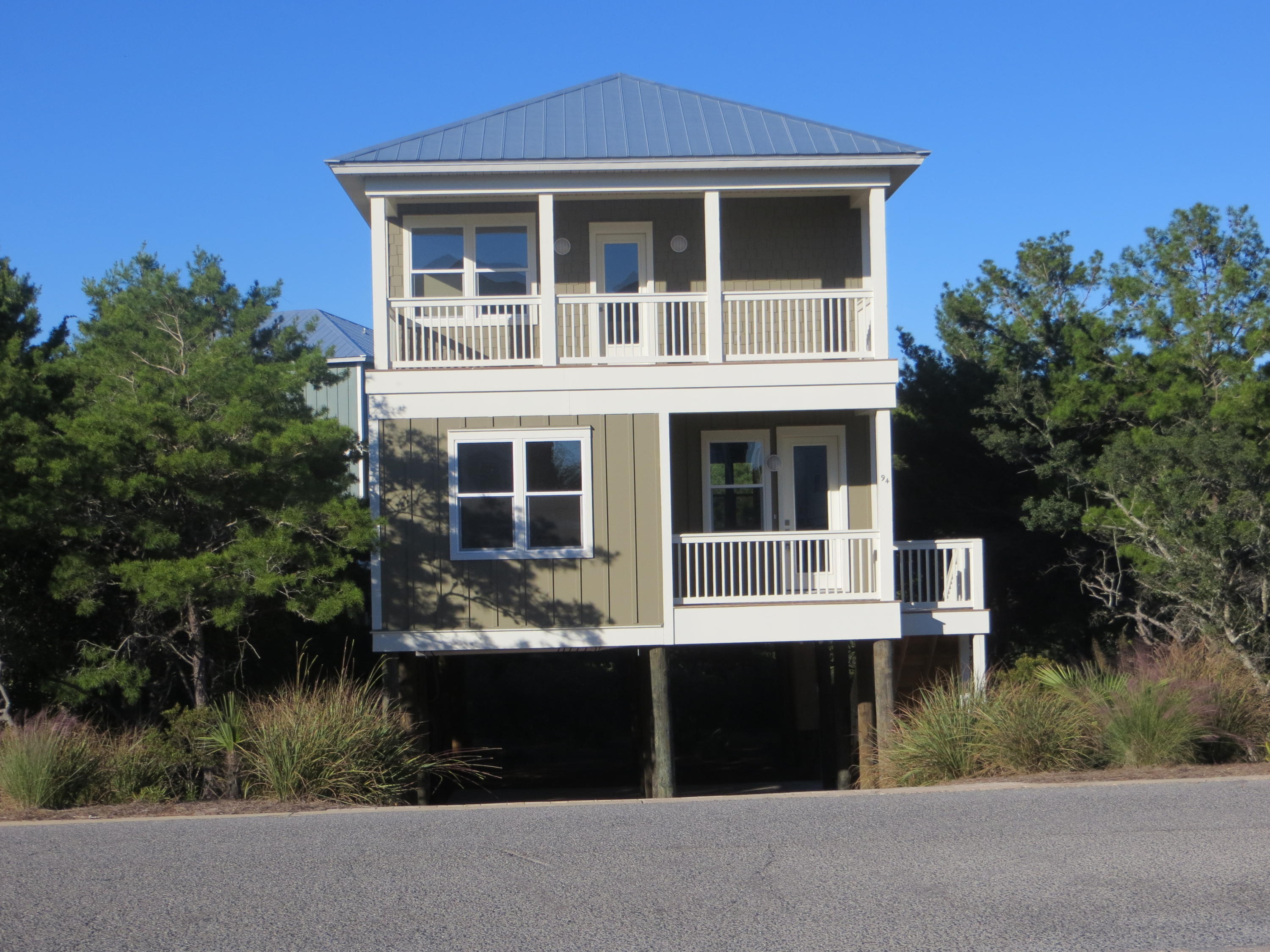 Construction completed February, 2015 for this beautiful 4 bedroom, 4.5 bath home in the firmly established community of Seabreeze - with community beach access very close by. Tall ceilings, hardwood floors throughout, beautiful granite and stainless steel appliances. Seemless glass doors on two of the walk in showers. Very close to the communities of Alys Beach and Rosemary Beach at about 1/3 the cost. Perfect for primary, second or investment income home.