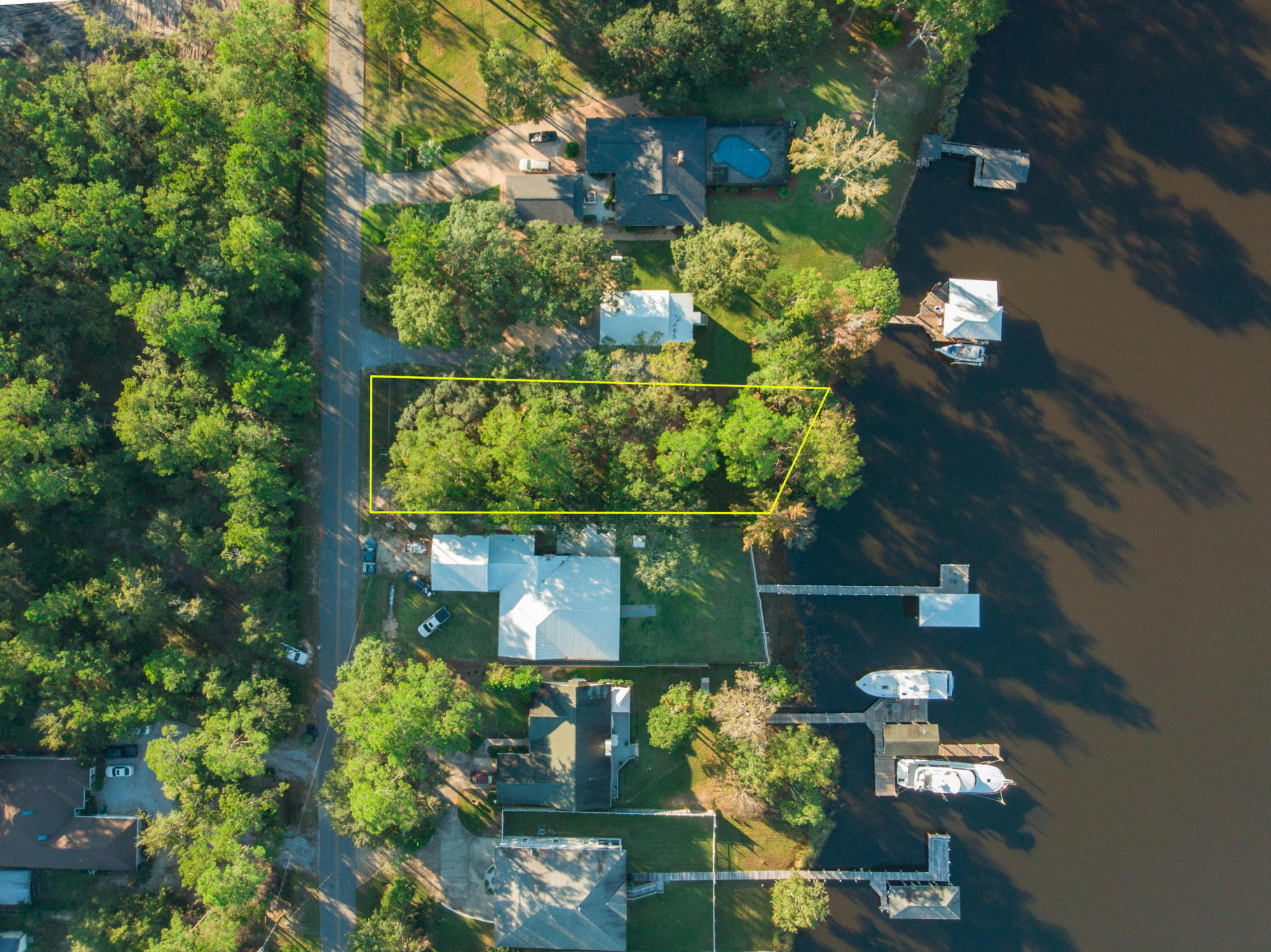 MALLET BAYOU REACH PH 1 - Land