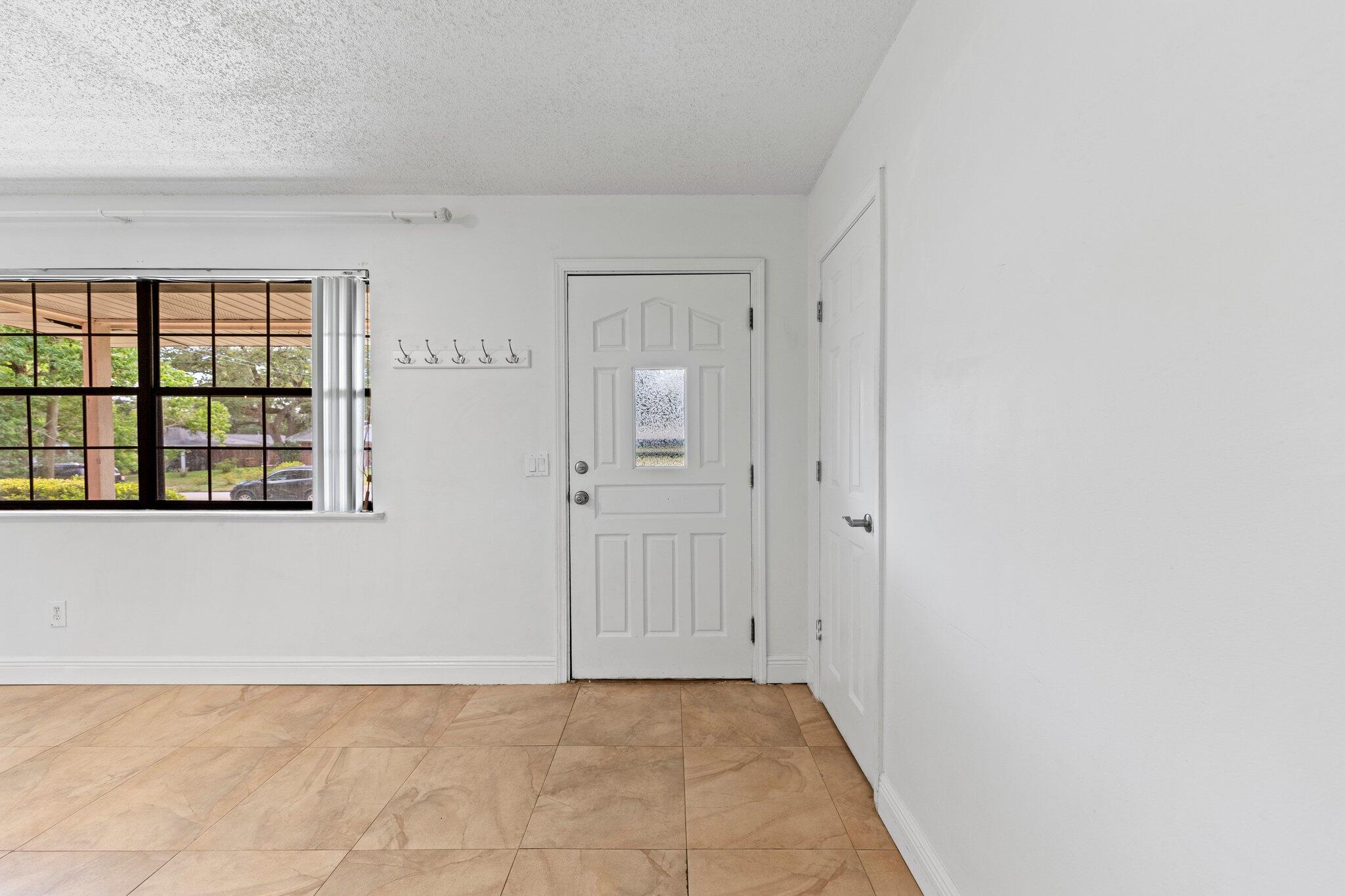 VALPARAISO PLAT 16 - Residential Lease