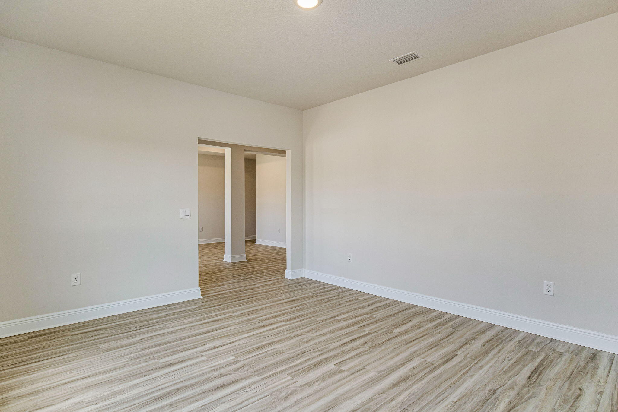 PLANTATION WOODS - Residential