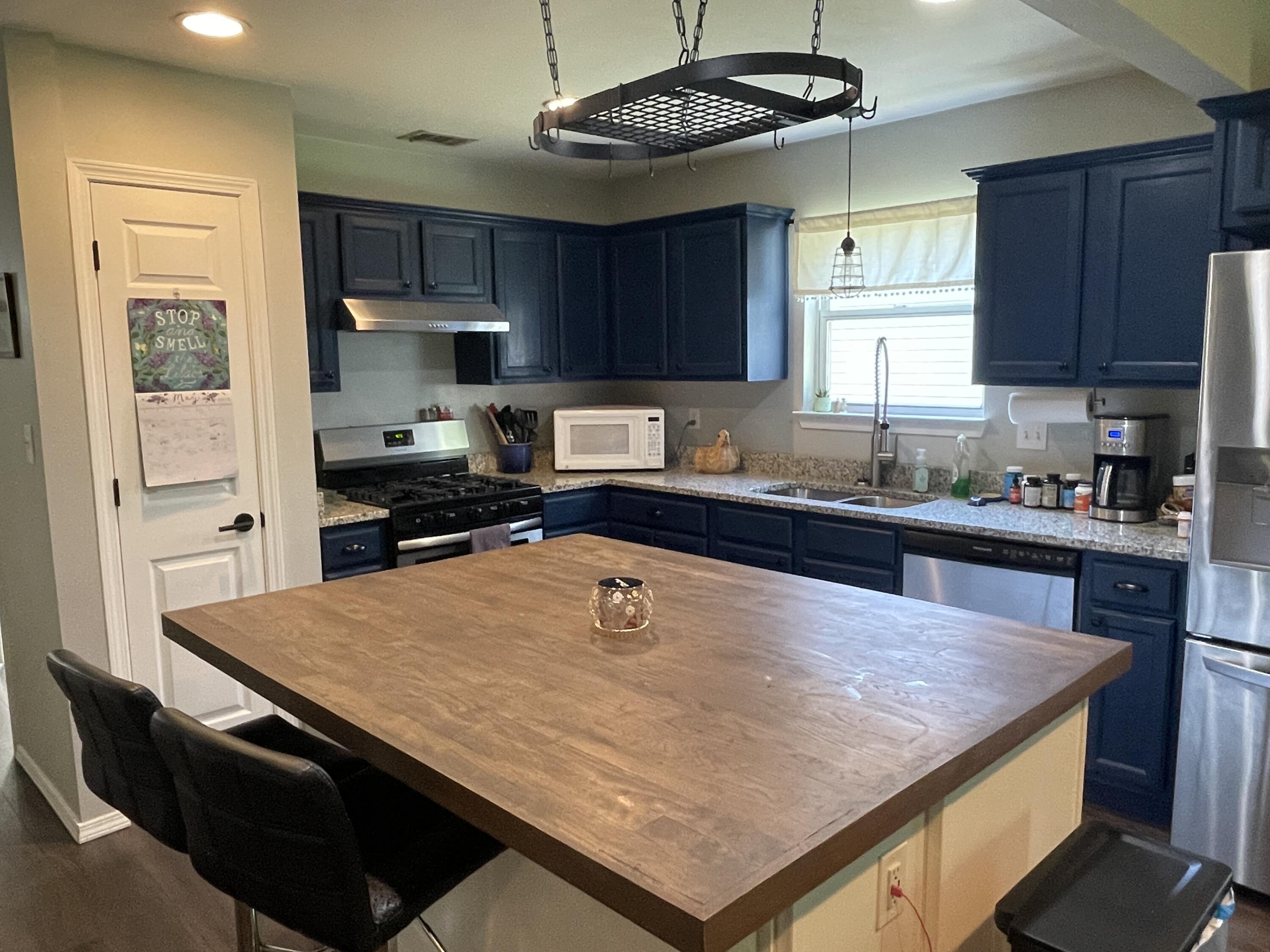 INDIGO VILLAGE LOT 11 BLK A - Residential Lease