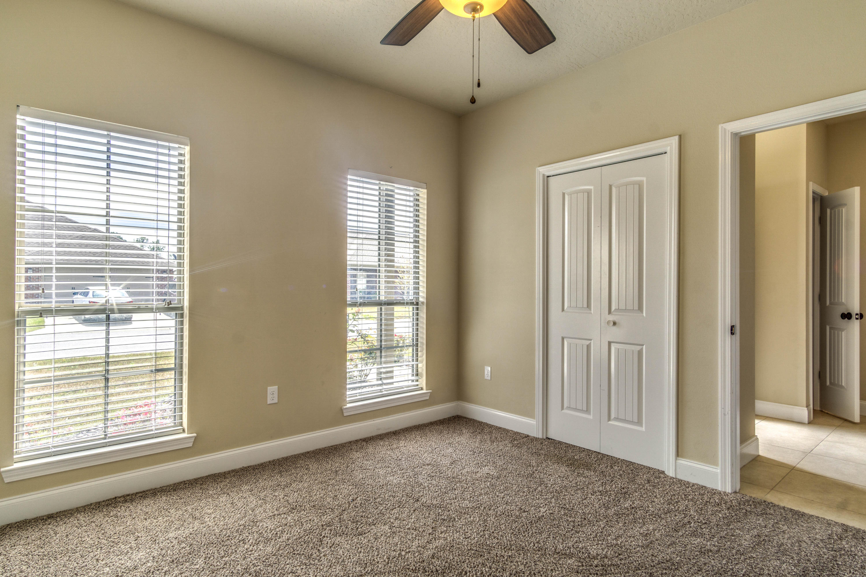 KAITLYNS PRESERVE LOT 8 - Residential