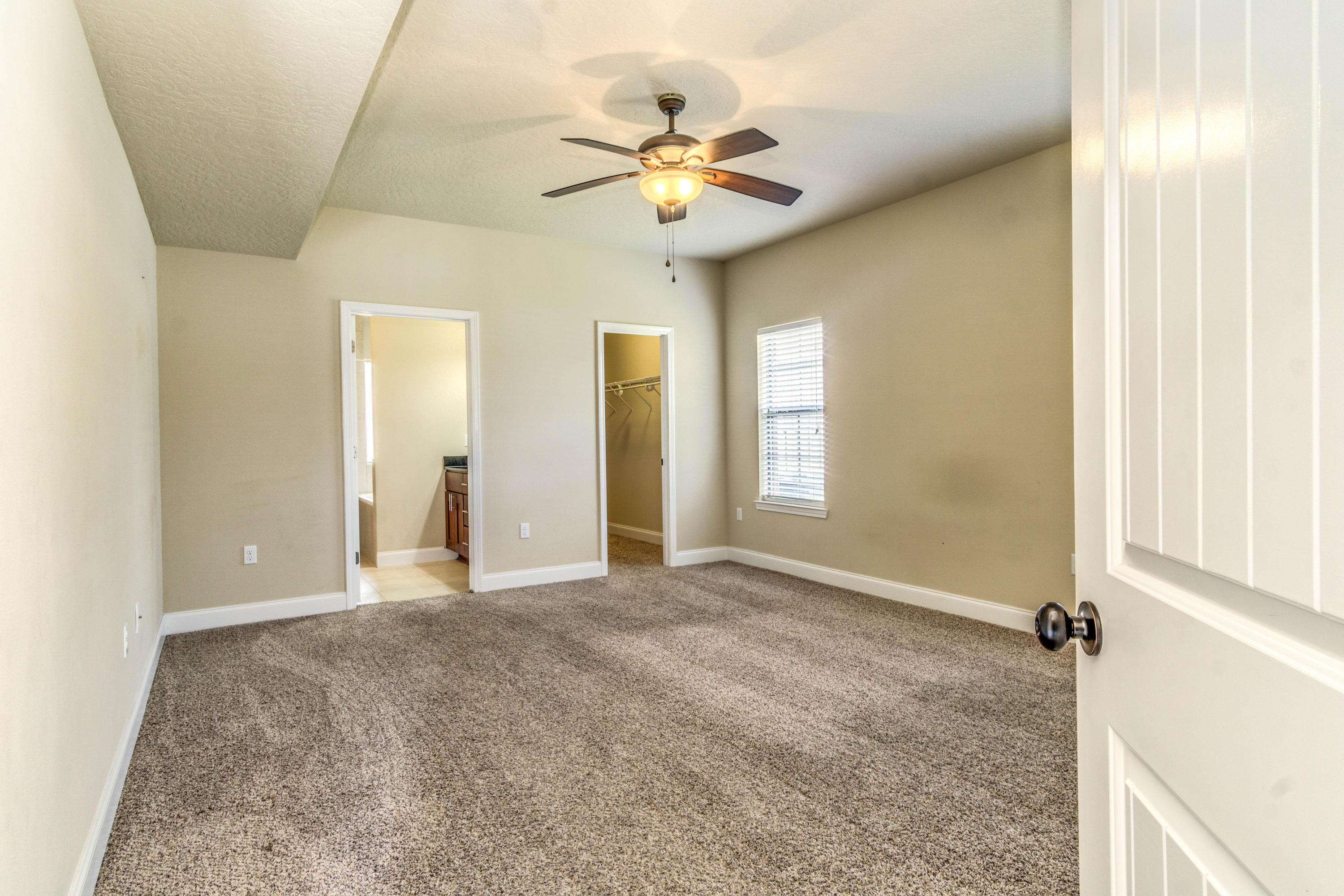 KAITLYNS PRESERVE LOT 8 - Residential