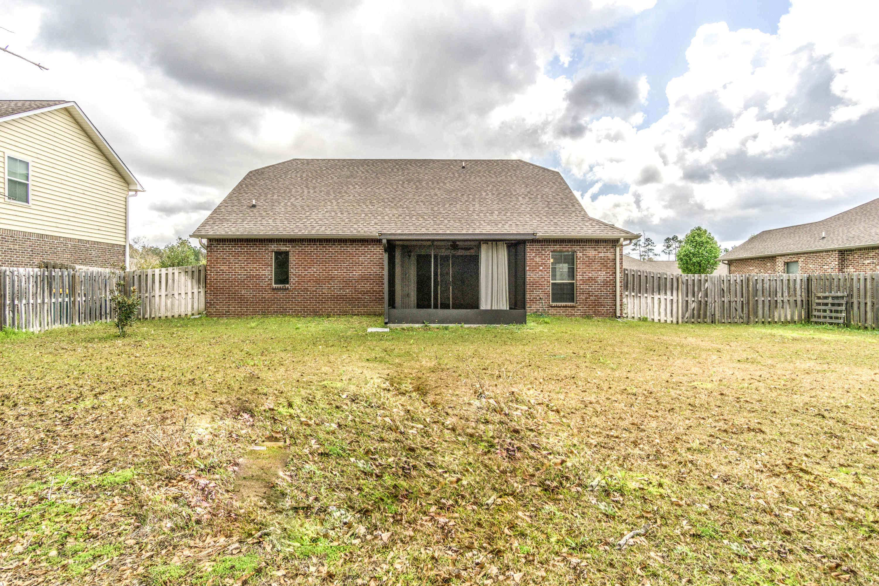 KAITLYNS PRESERVE LOT 8 - Residential