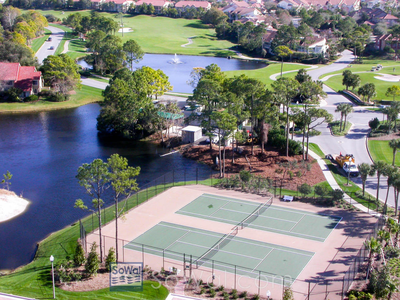 ISLAND GREEN - Residential