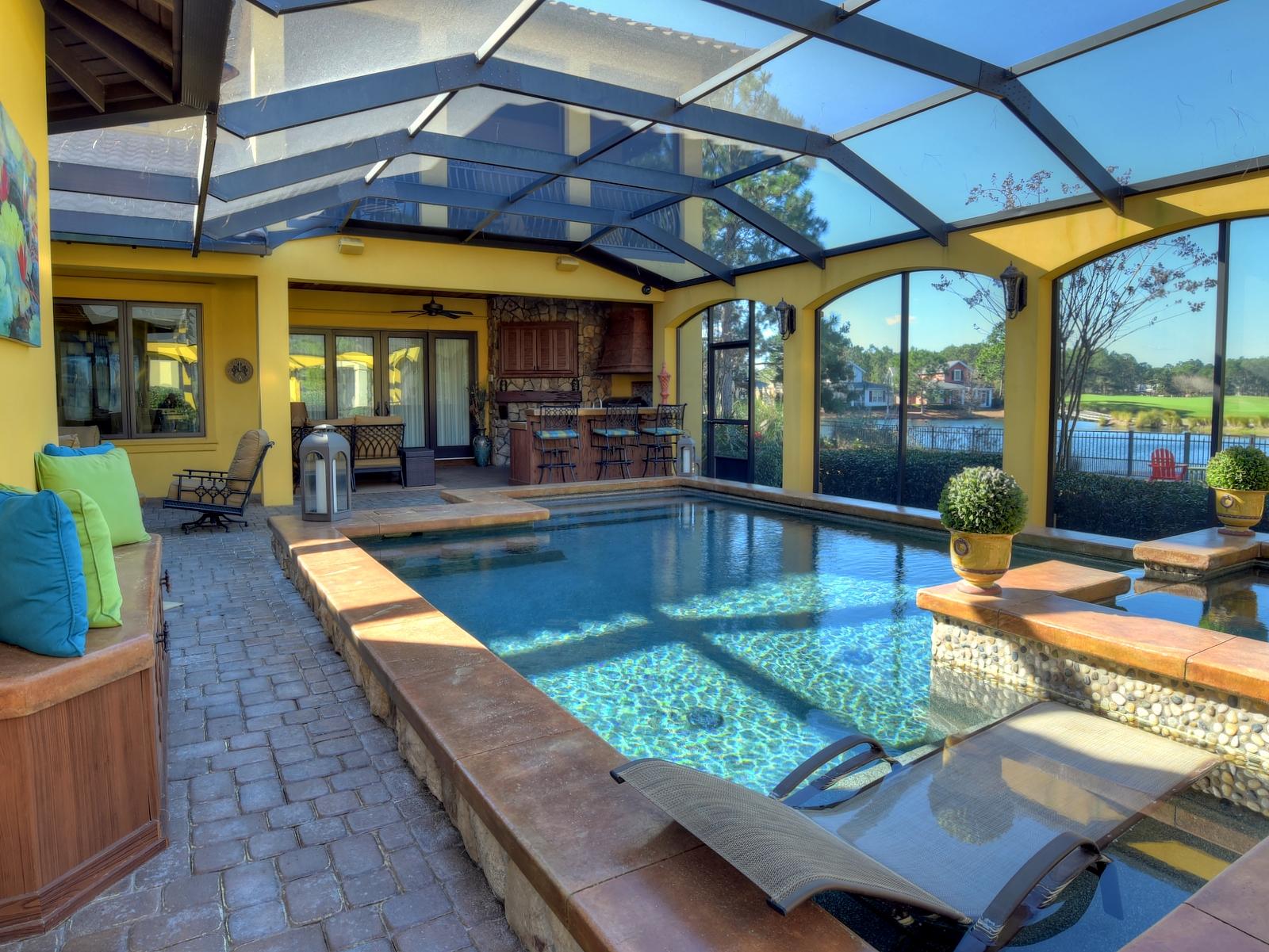 ISLAND GREEN - Residential