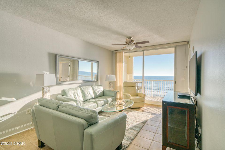 MAJESTIC BEACH TOWERS II - Residential
