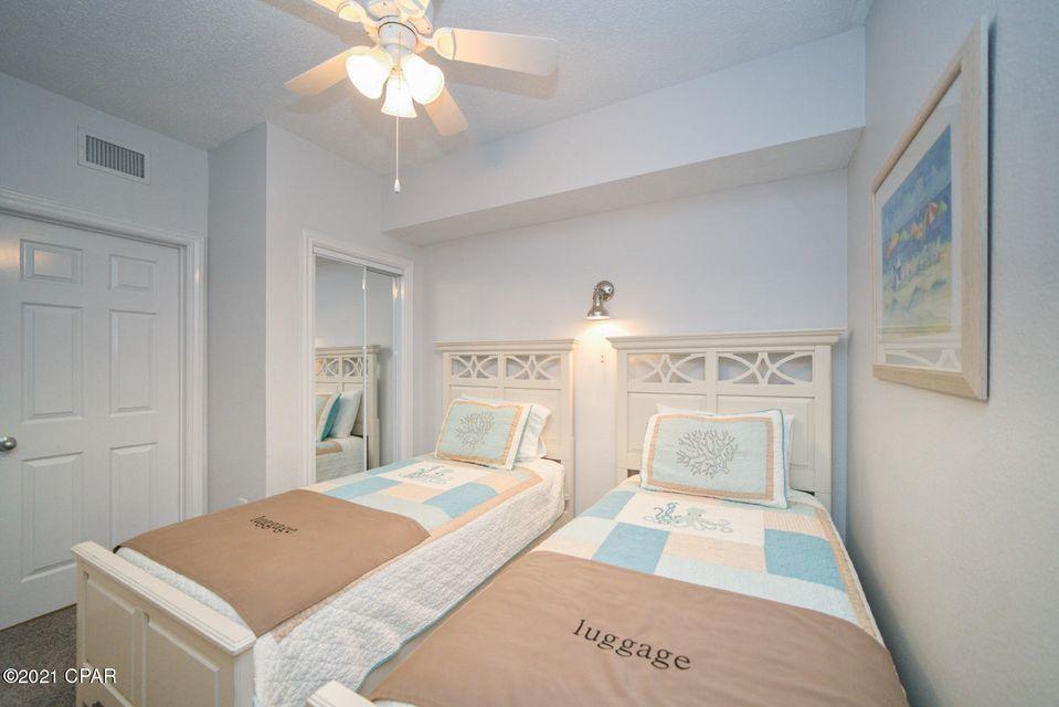 MAJESTIC BEACH TOWERS II - Residential