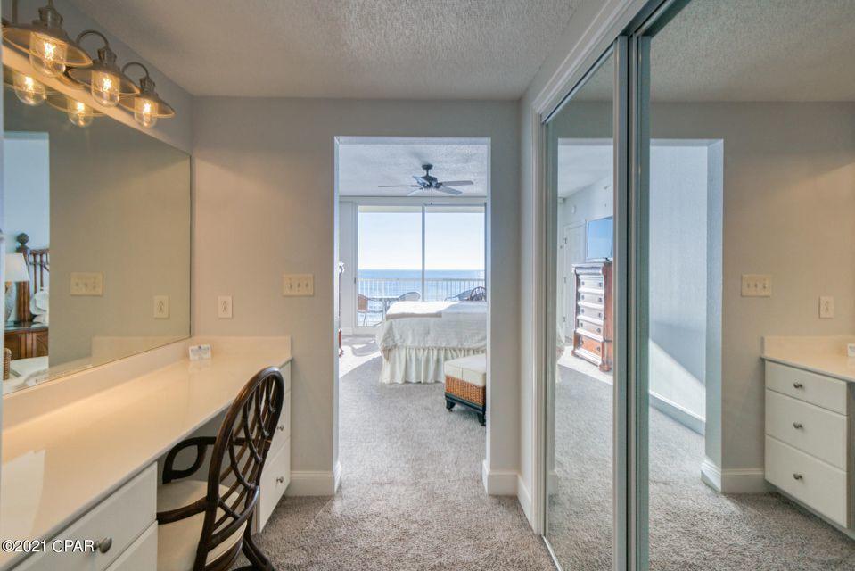 MAJESTIC BEACH TOWERS II - Residential