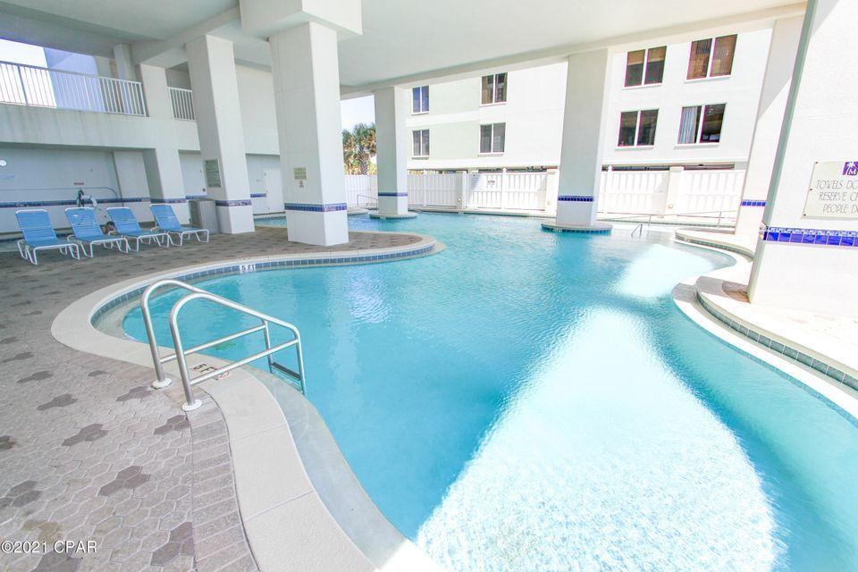 MAJESTIC BEACH TOWERS II - Residential