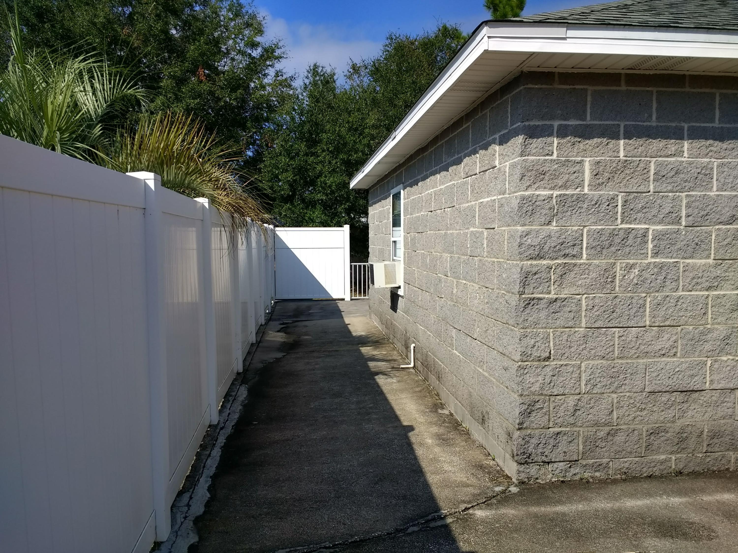 SOUTHGATE PH 3 - Residential Lease