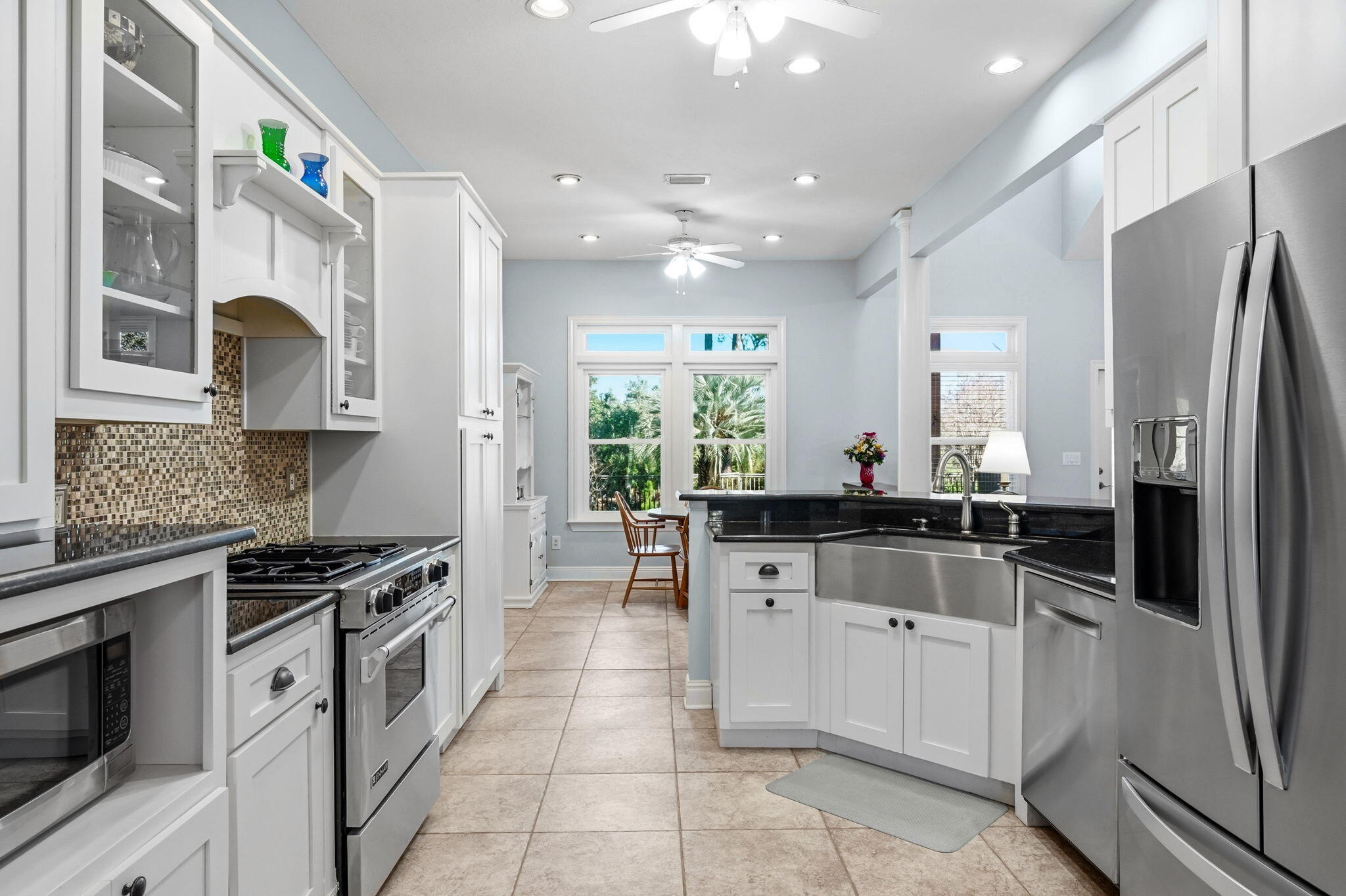 PELICAN BAY - Residential