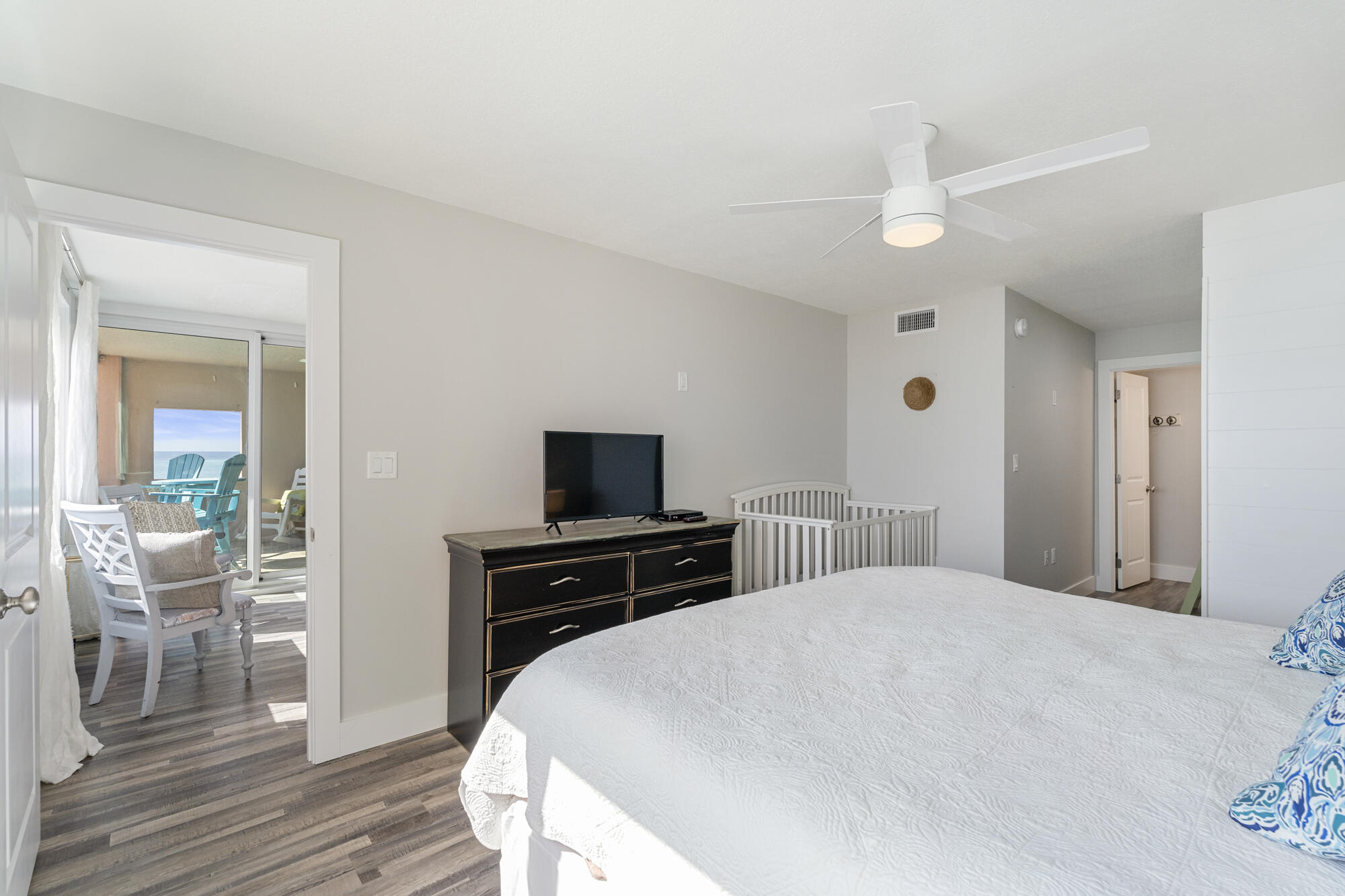 JETTY EAST CONDO - Residential