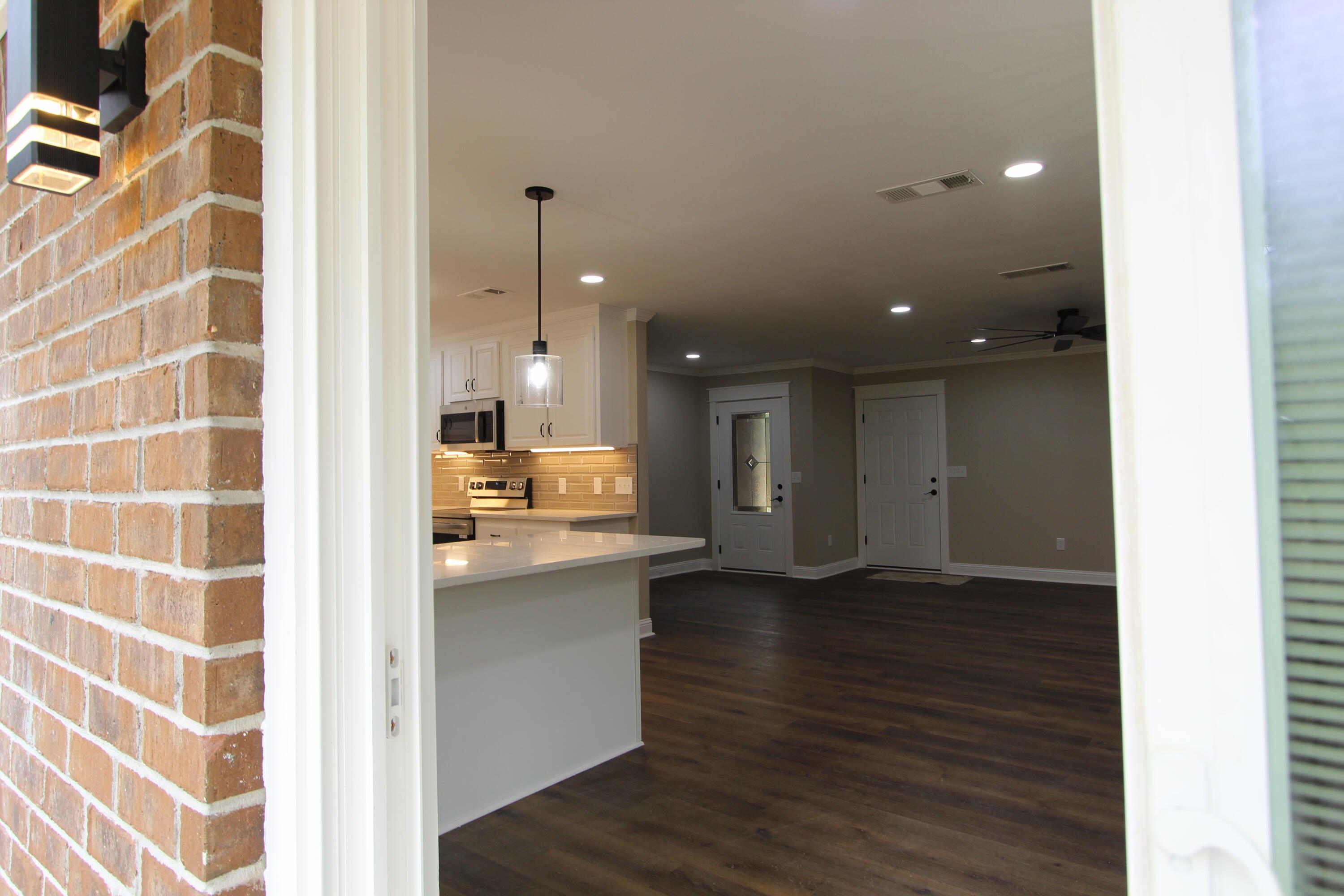 UNRECORDED SUBDIVISION - Residential Lease