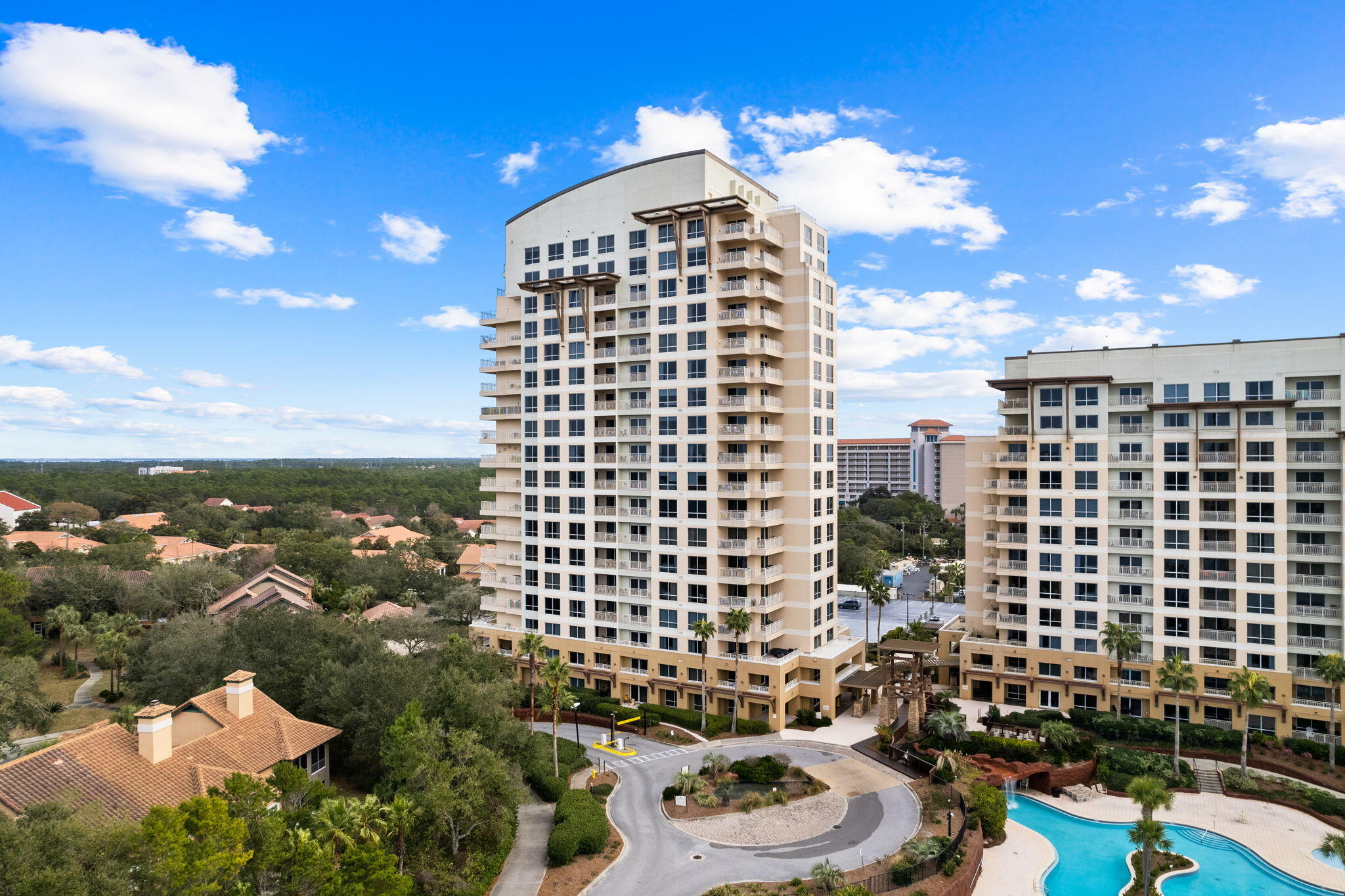 LUAU I - Residential