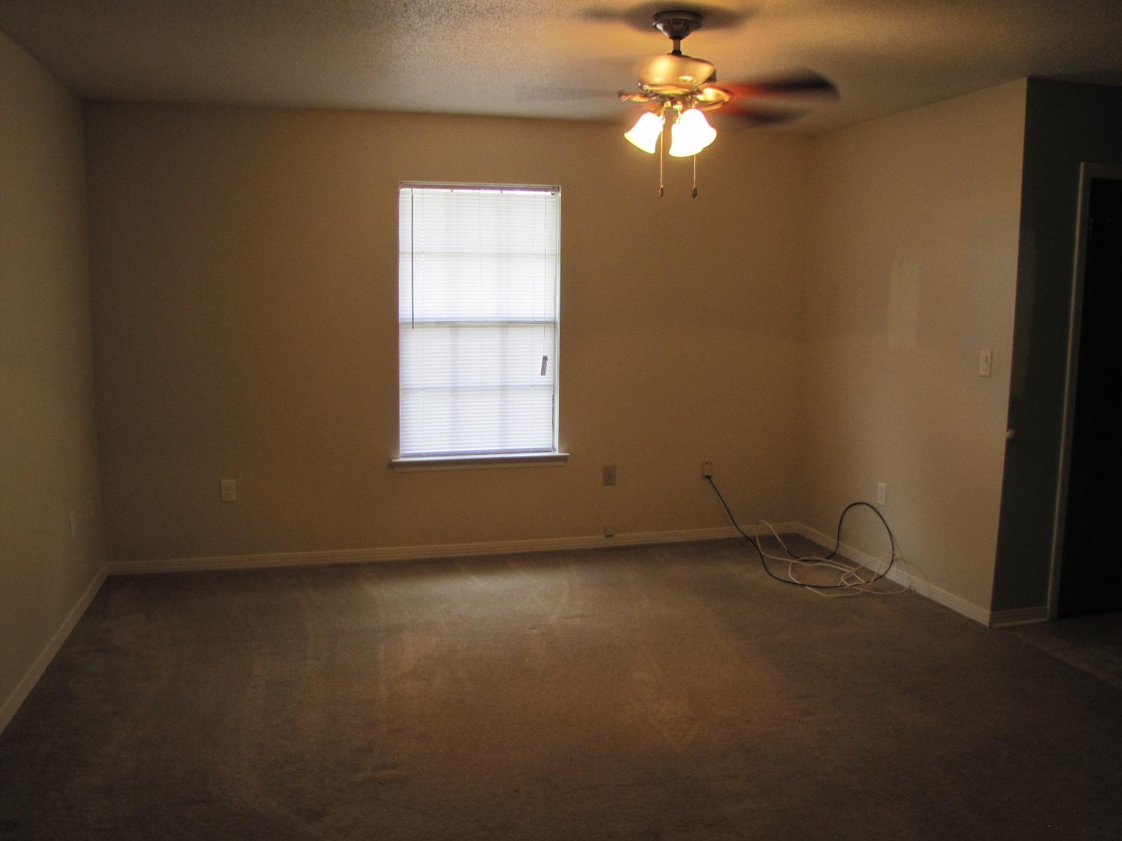 COUNTRYVIEW ESTATES 2ND ADDN - Residential Lease