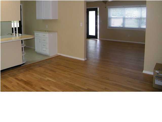 ROSEWOOD HOMES - Residential Lease