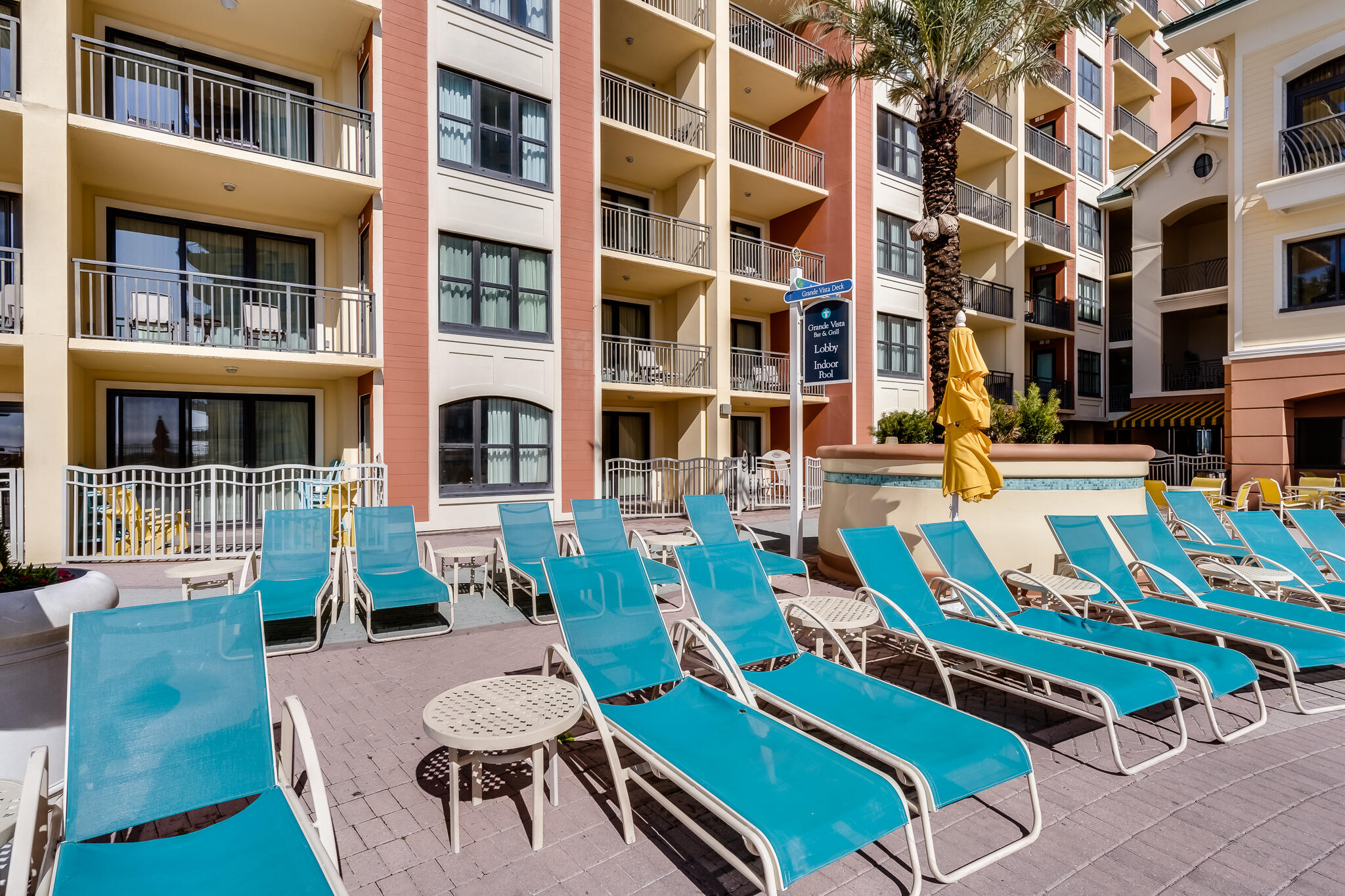 EMERALD GRANDE - Residential