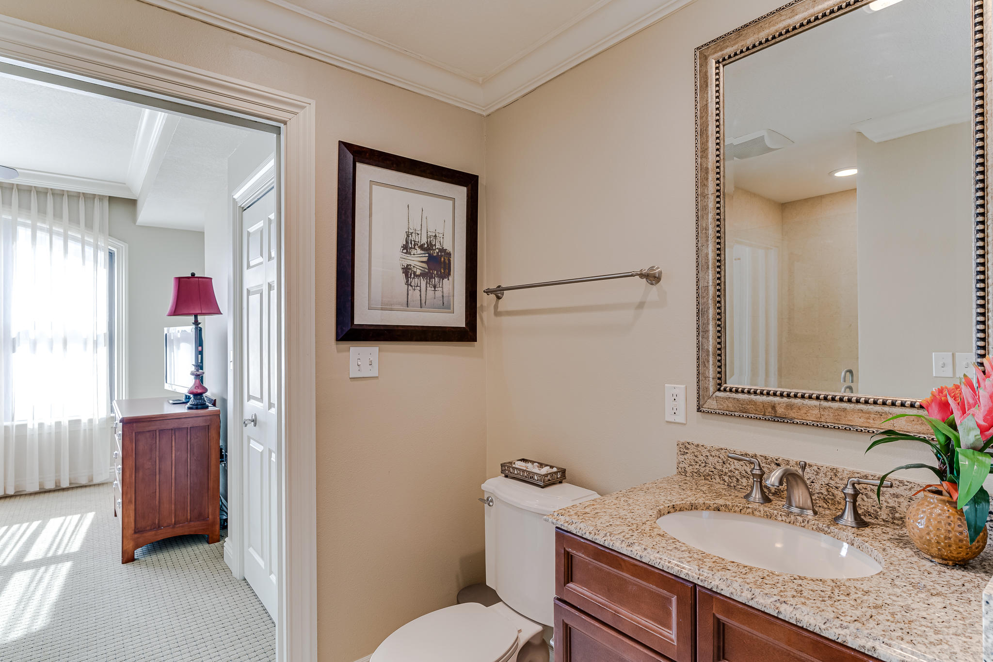 EMERALD GRANDE - Residential