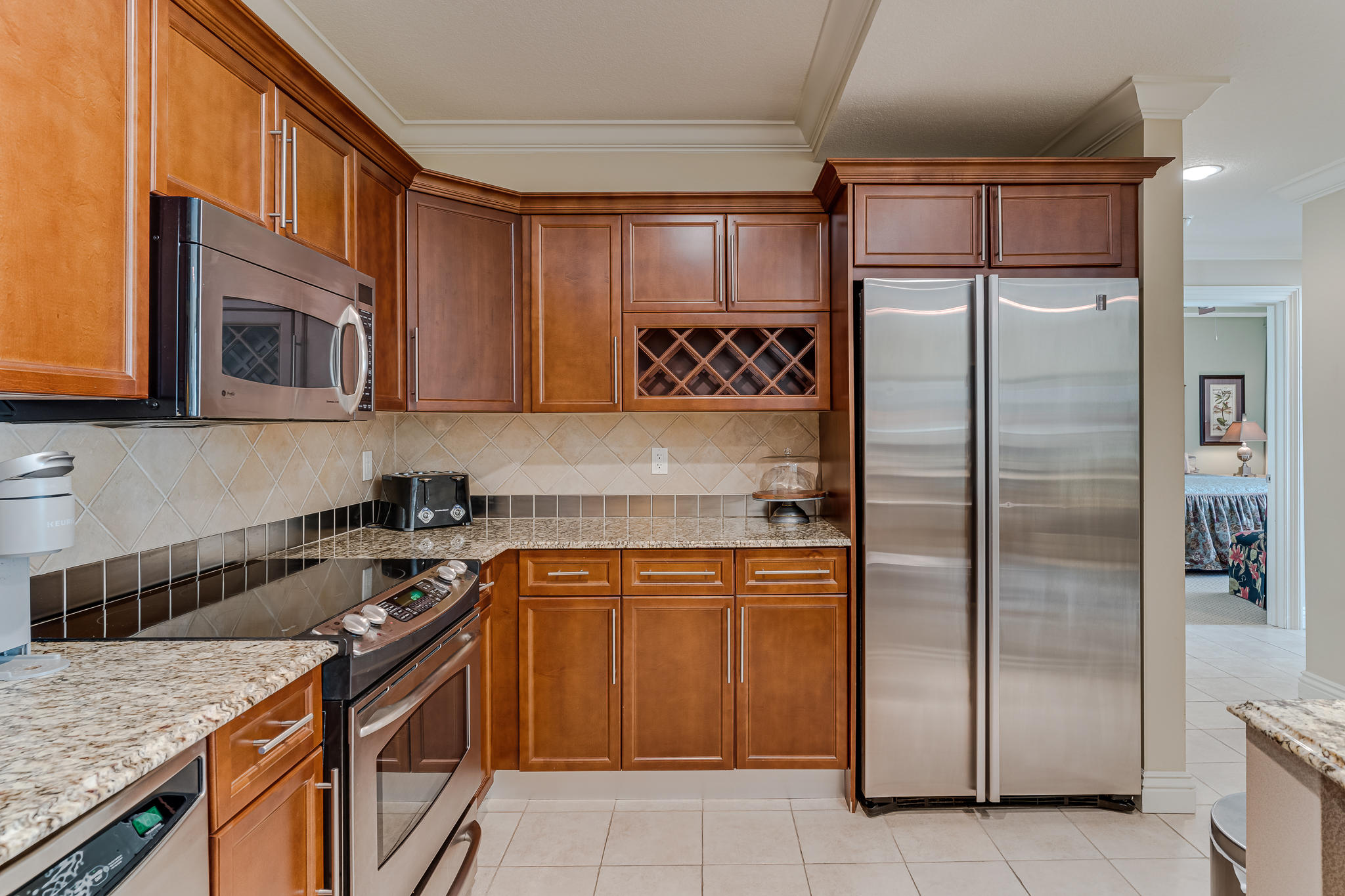 EMERALD GRANDE - Residential