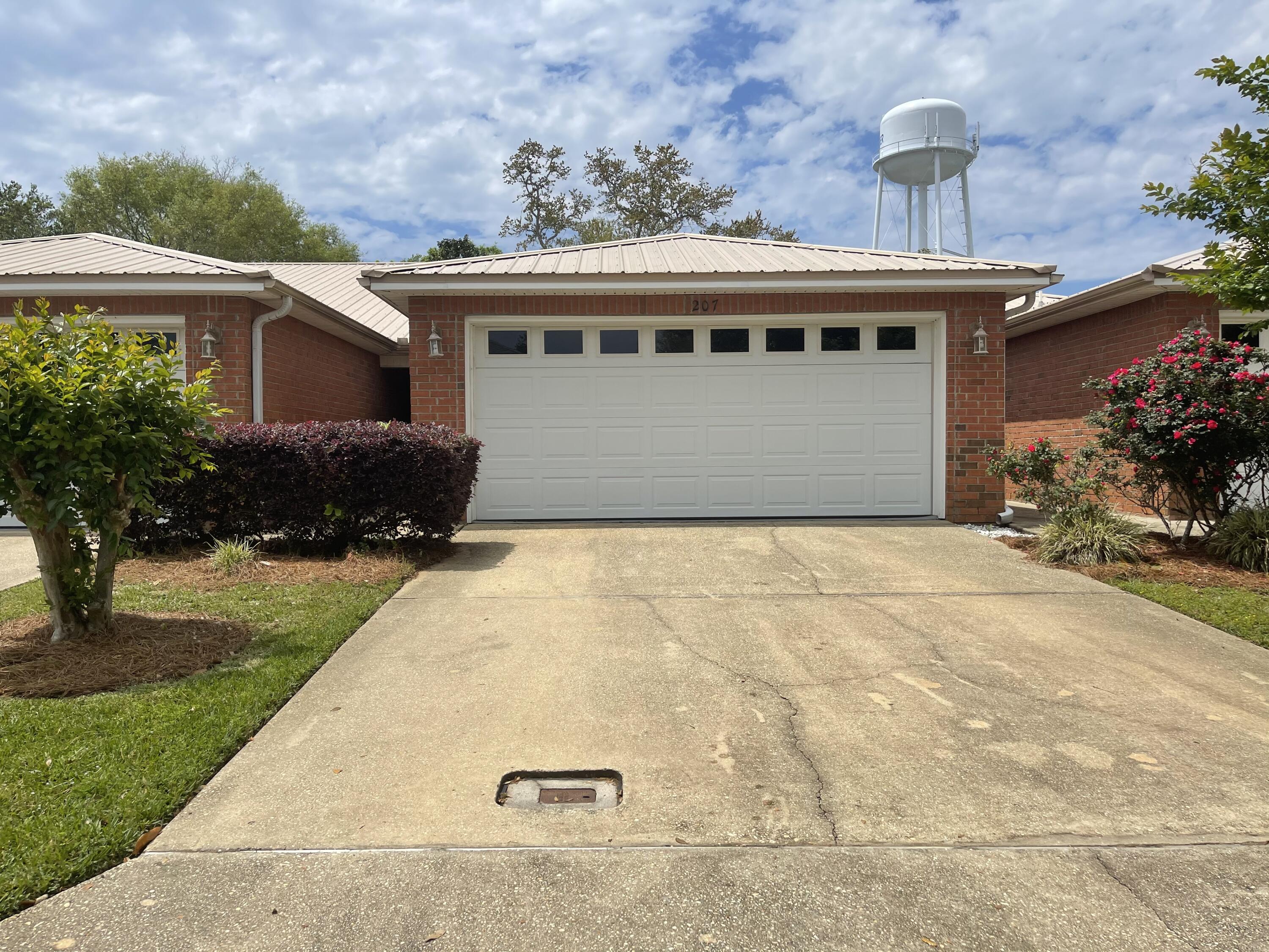 MAGNOLIAS OF MARY ESTHER - Residential Lease