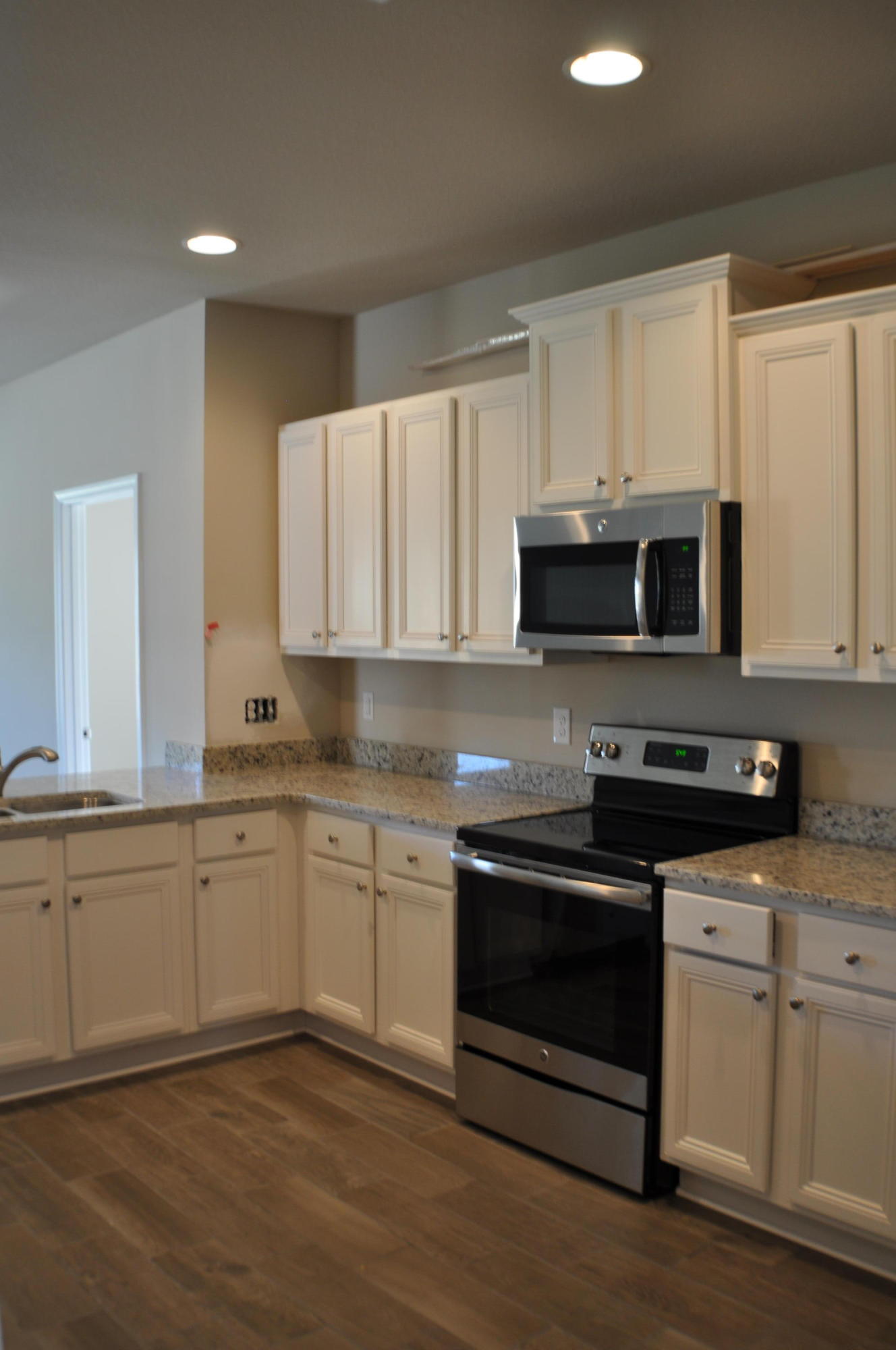 DRIFTWOOD ESTATES - Residential Lease