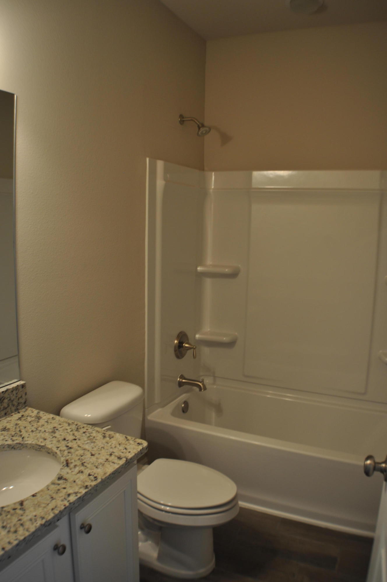 DRIFTWOOD ESTATES - Residential Lease