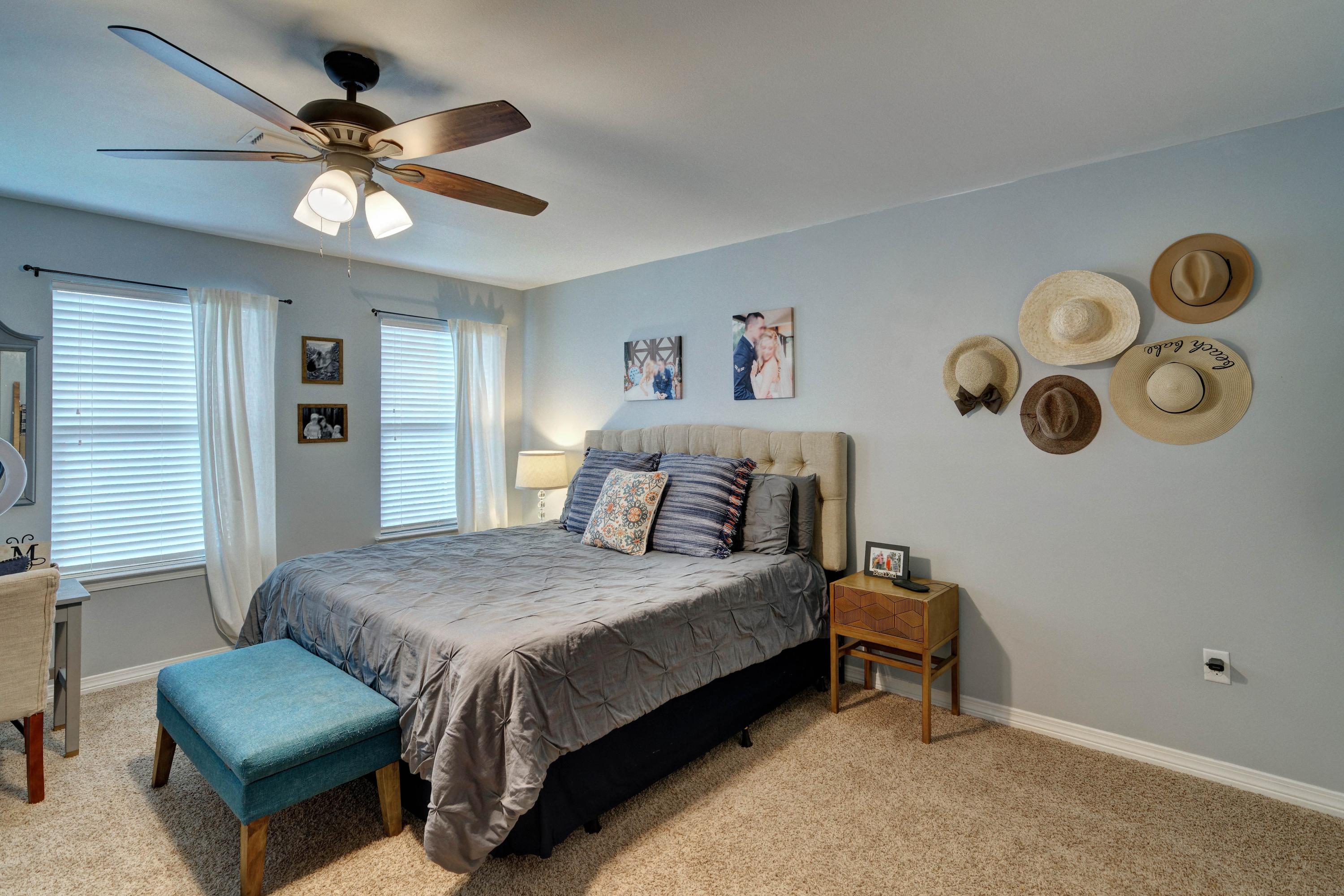 SHADOW LAKES - Residential
