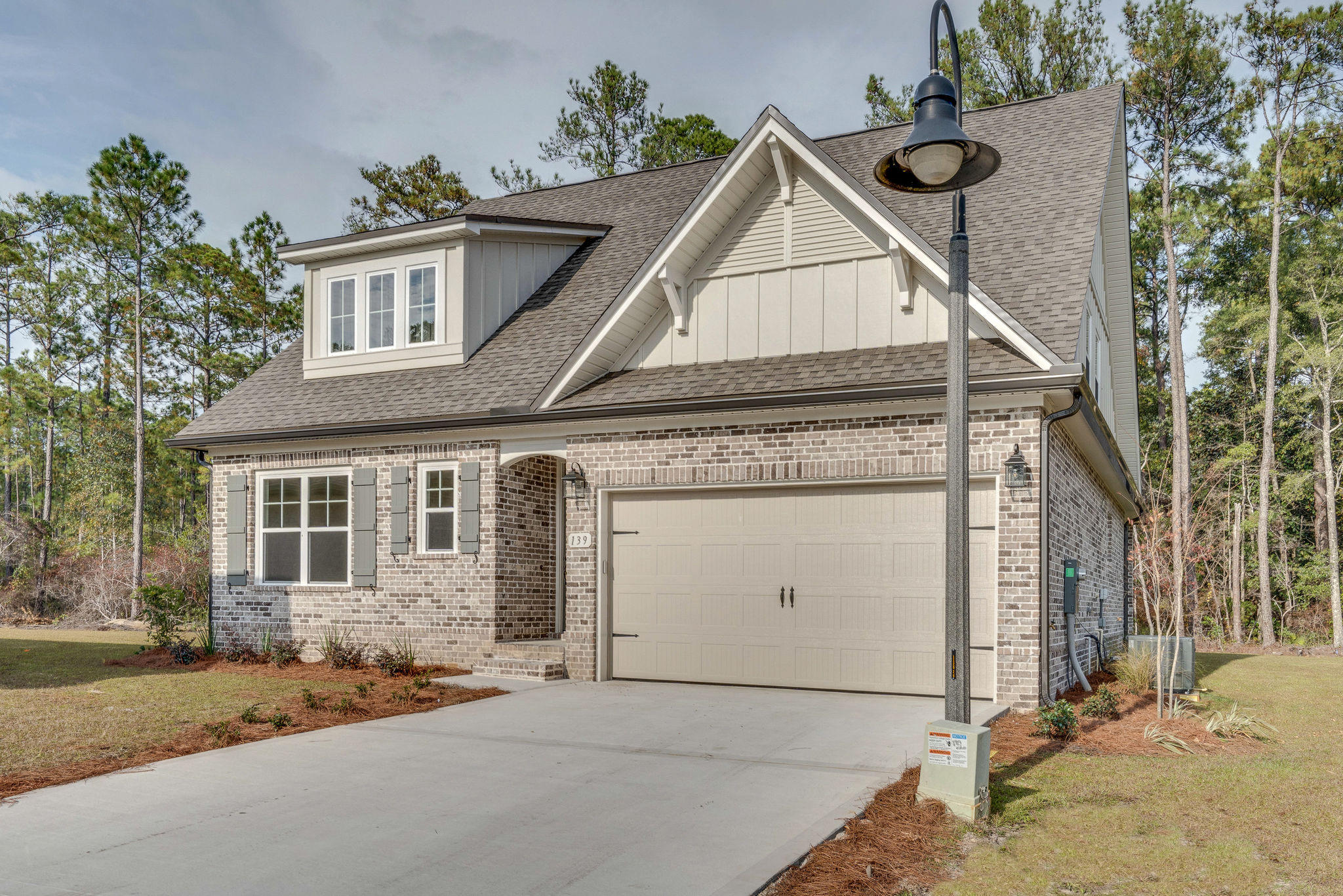 LAUREL OAKS S/D - Residential
