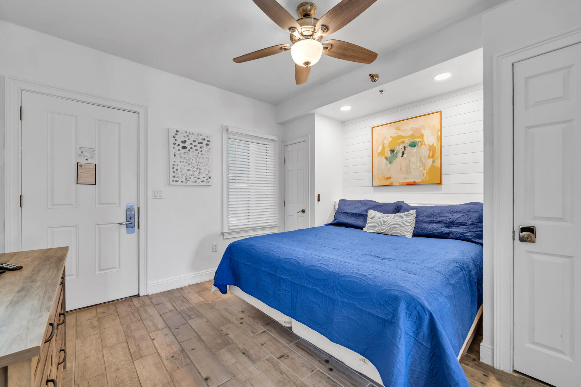 Carillon Beach Inn - Residential