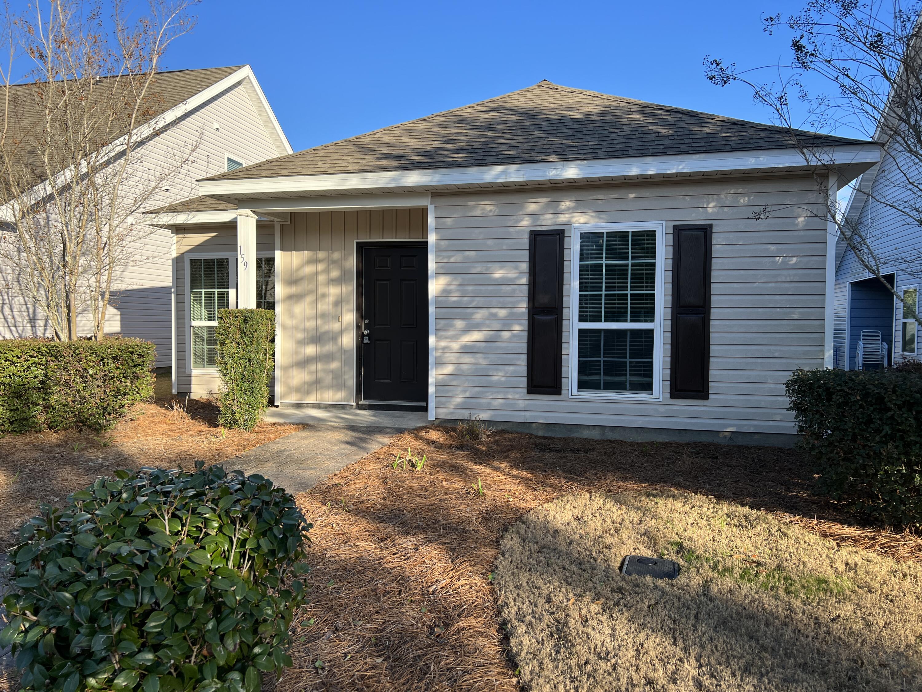 SCHOONER LANDING AT HAMMOCK BAY - Residential Lease