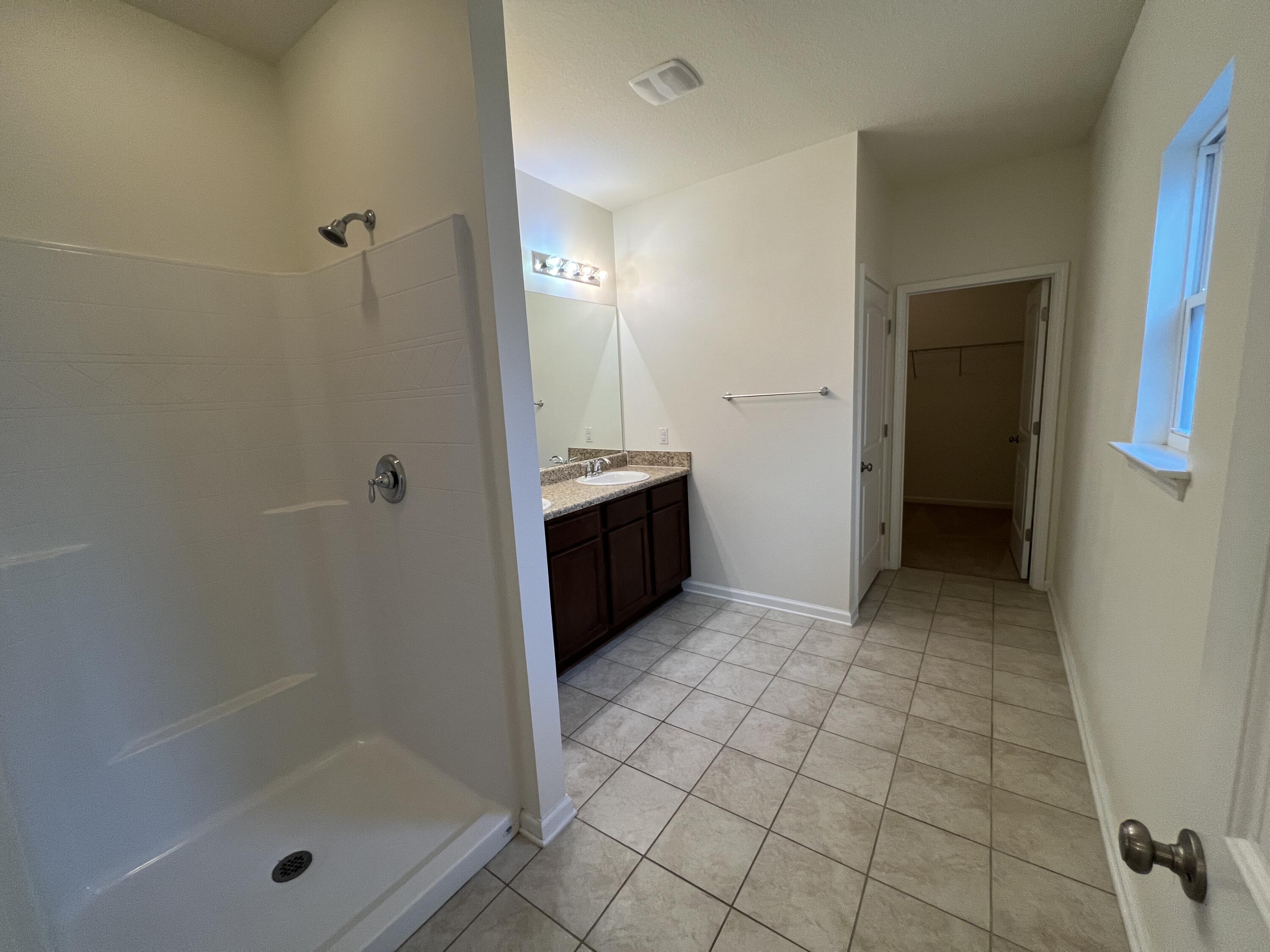 SCHOONER LANDING AT HAMMOCK BAY - Residential Lease