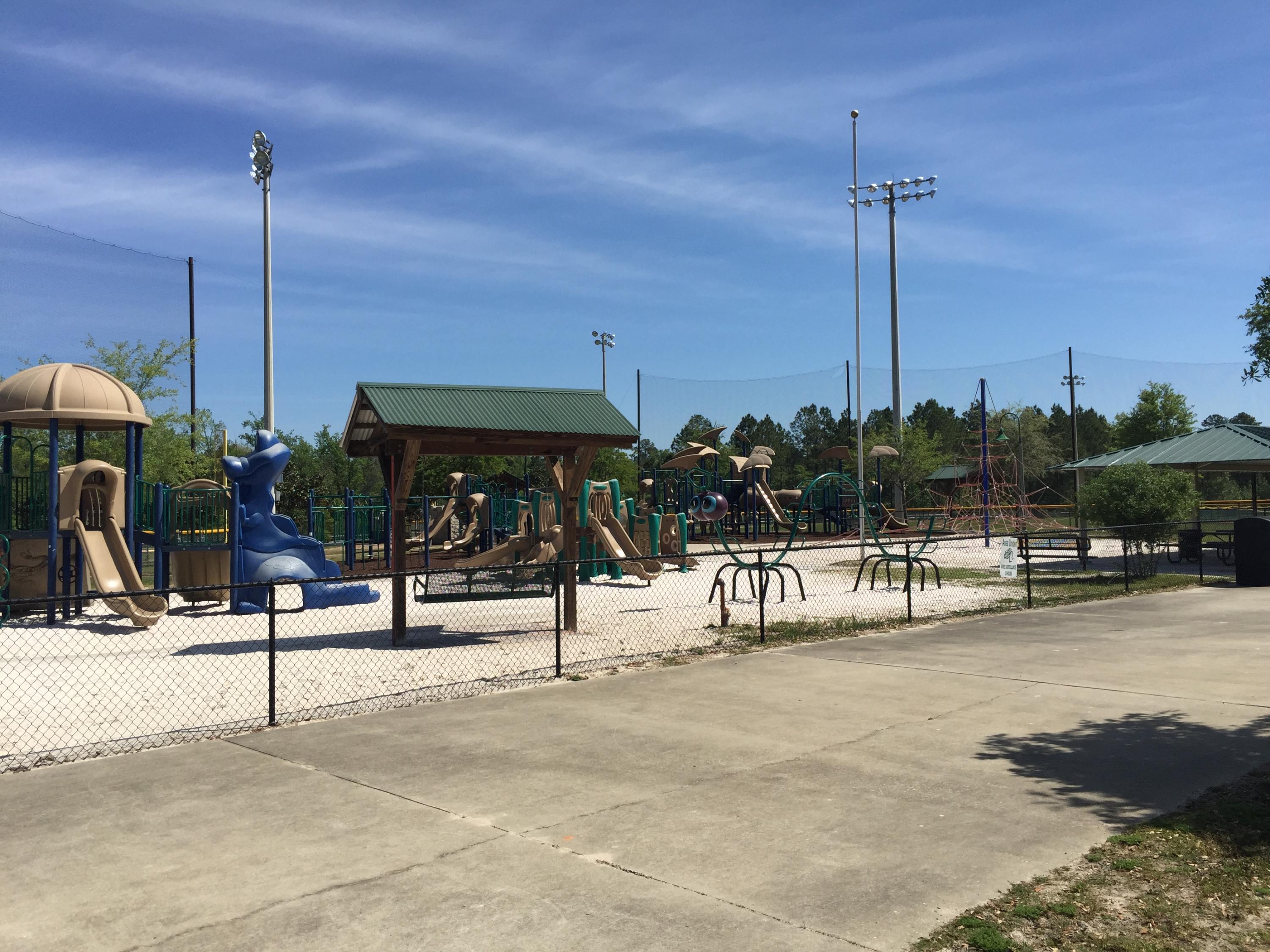 SCHOONER LANDING AT HAMMOCK BAY - Residential Lease