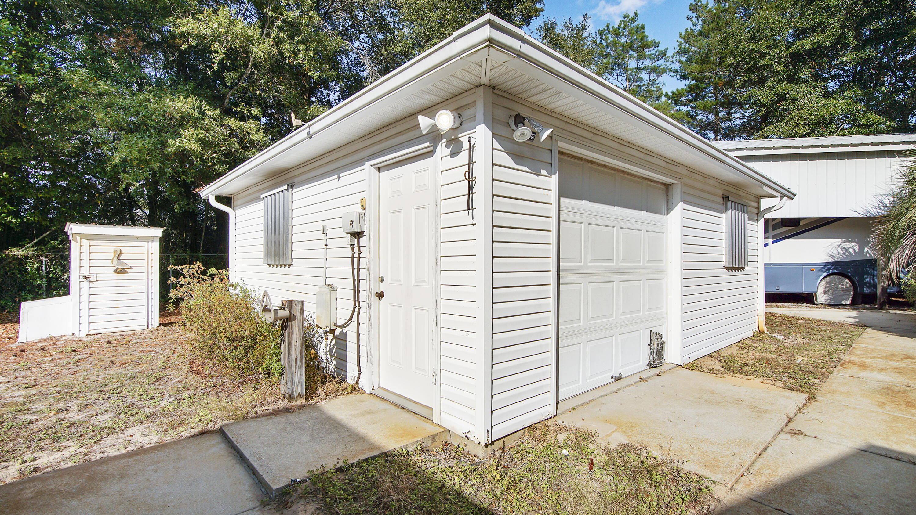 LAKEVIEW - Residential