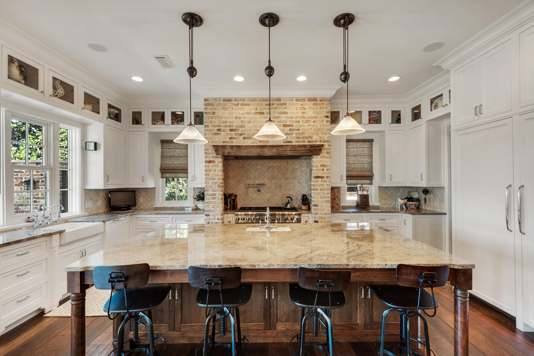 BAYOU VISTA - Residential