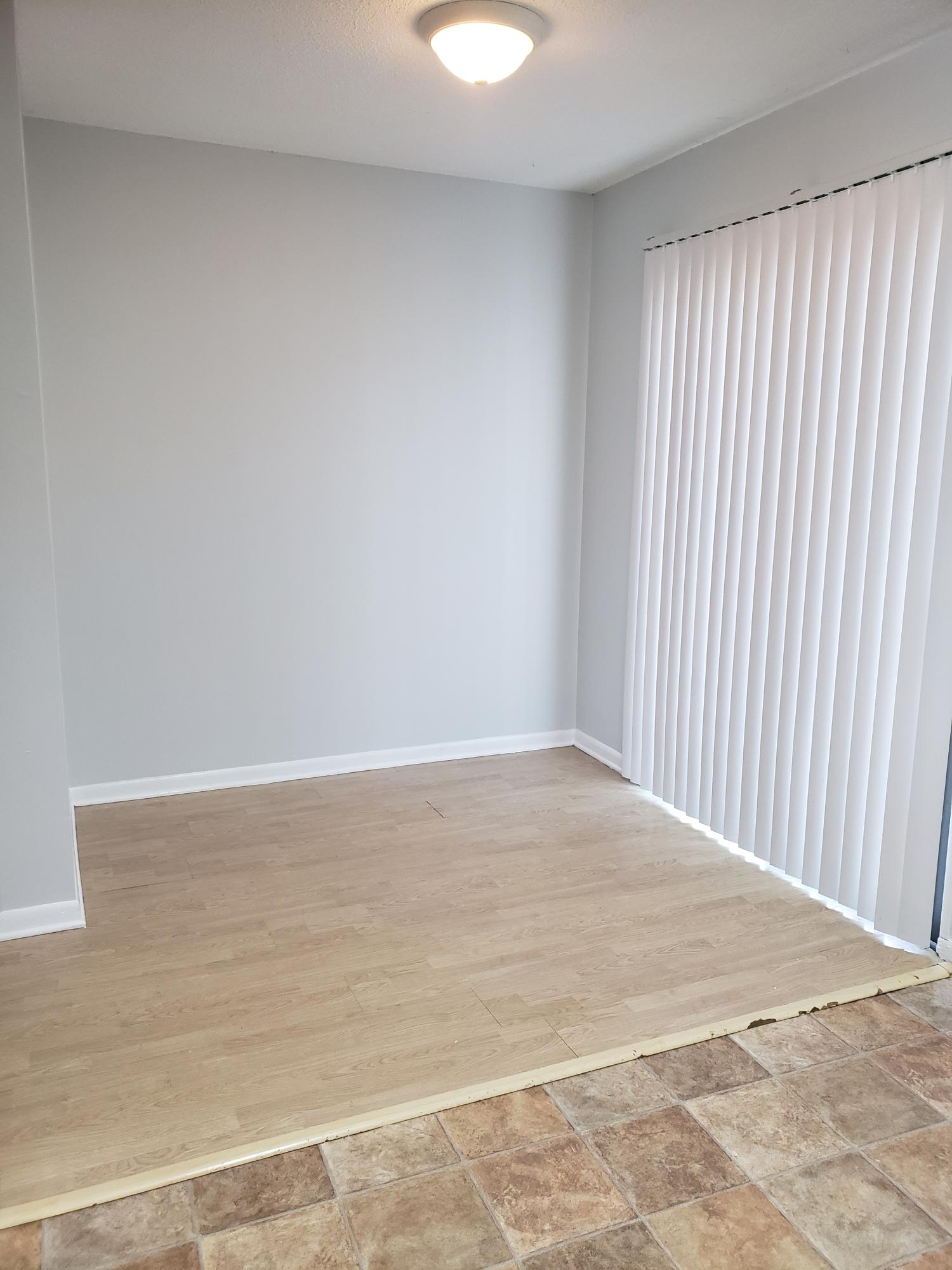 VIKING MANOR PH 1 - Residential Lease