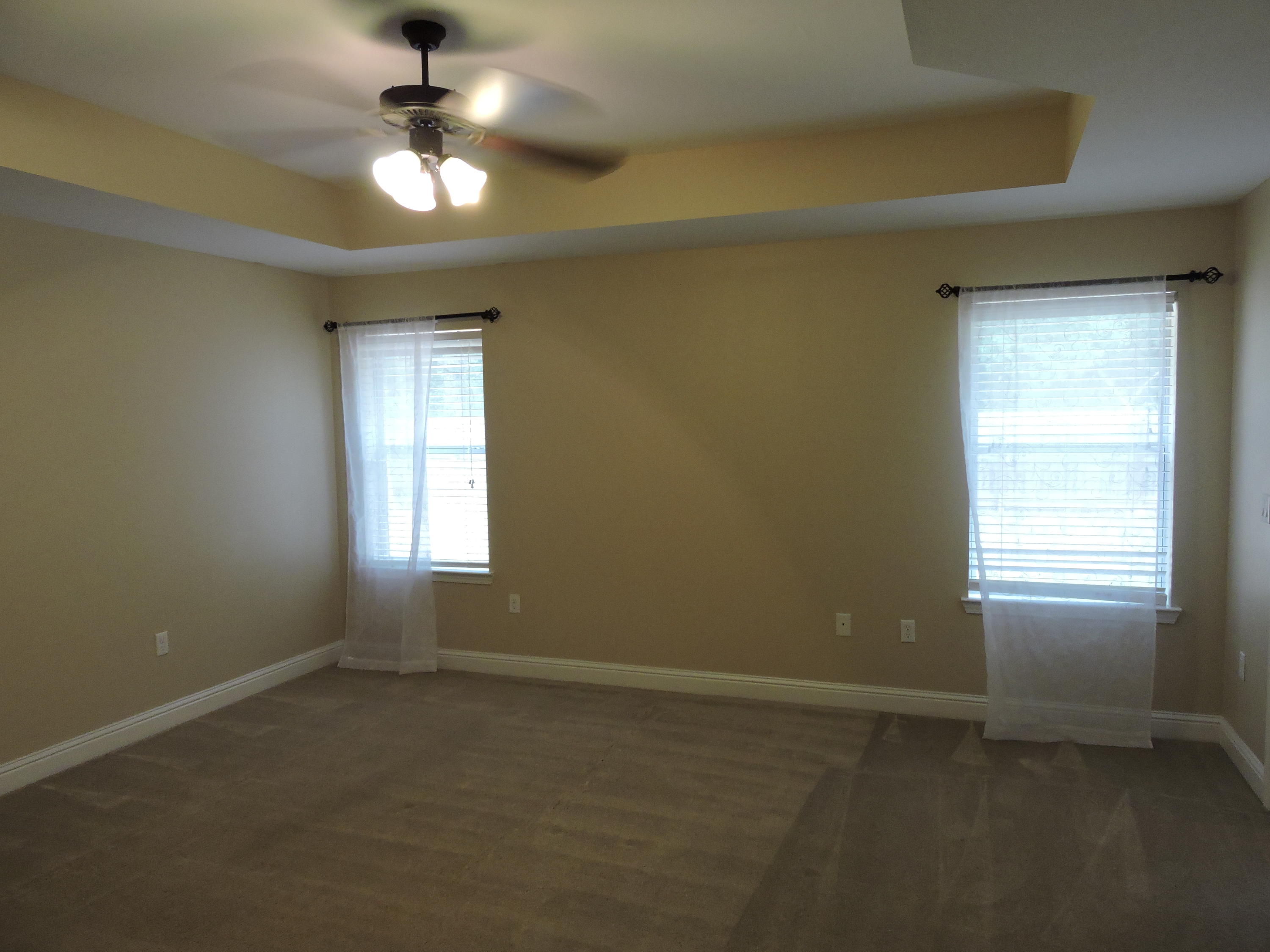 WINDMEADOWS - Residential Lease