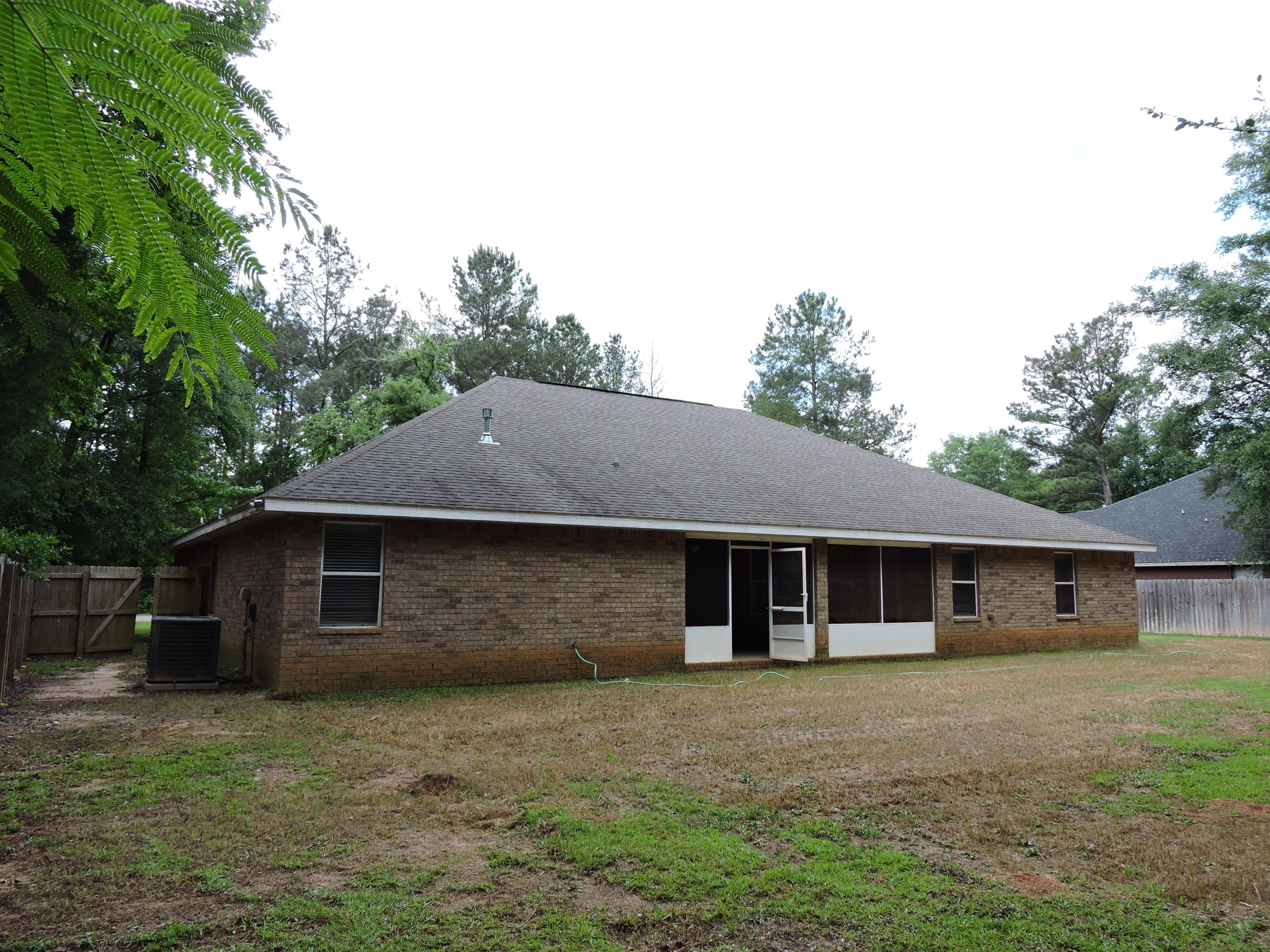 WINDMEADOWS - Residential Lease