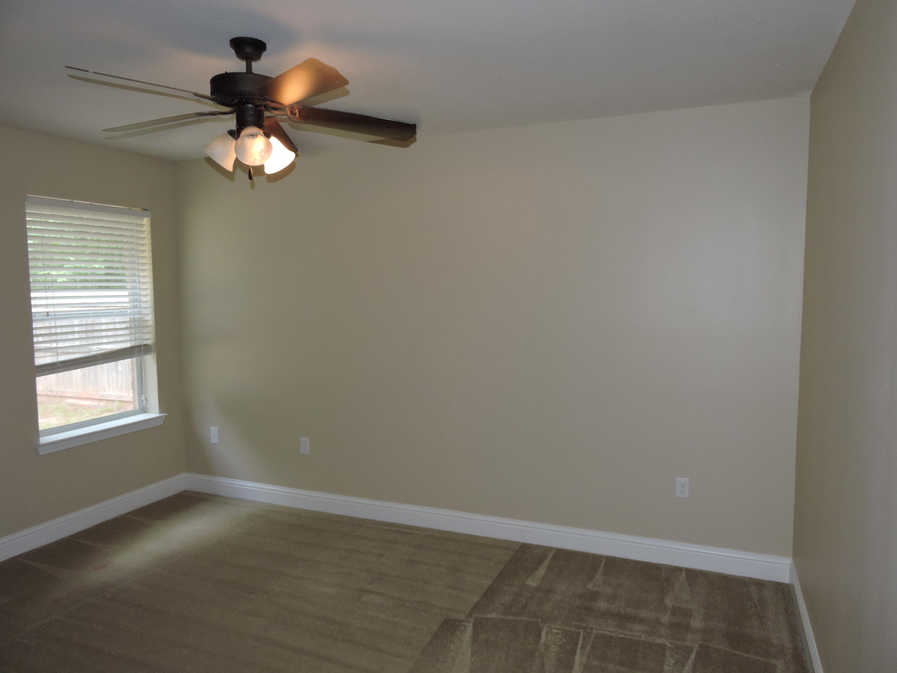 WINDMEADOWS - Residential Lease