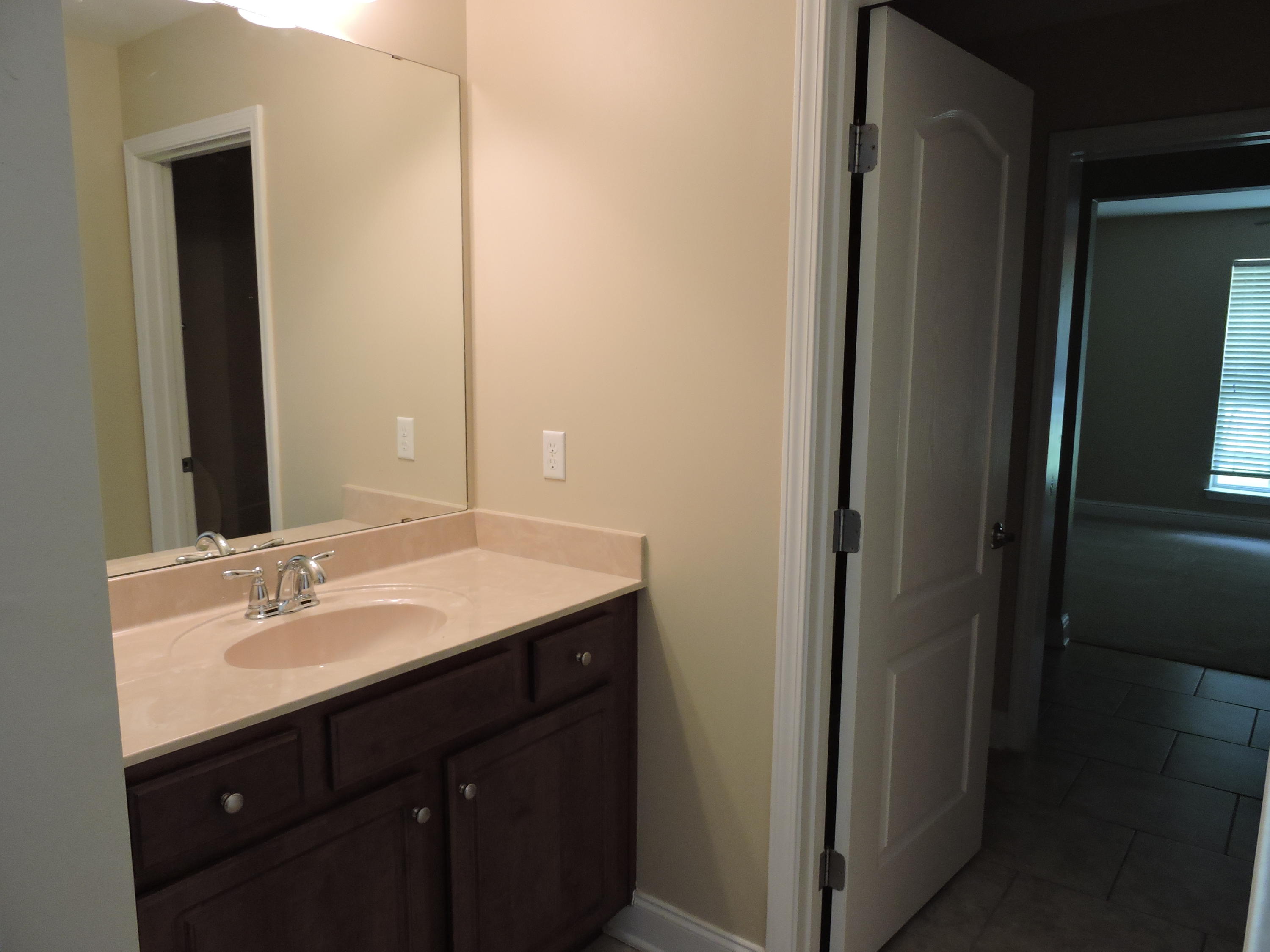 WINDMEADOWS - Residential Lease