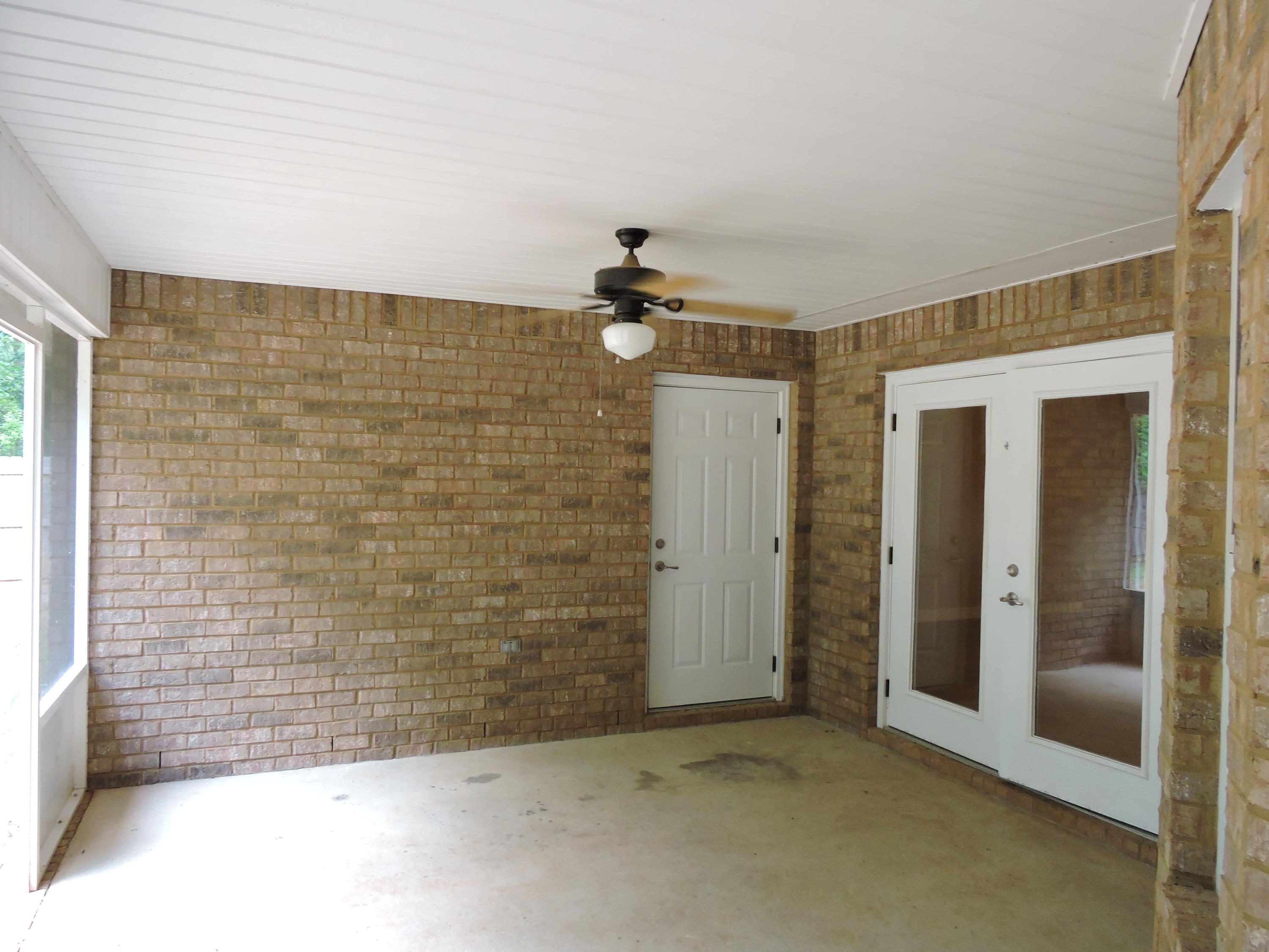 WINDMEADOWS - Residential Lease