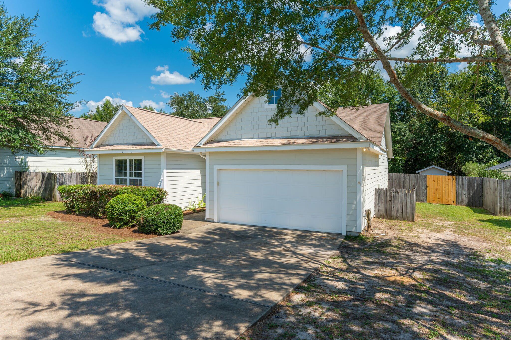 SANDY RIDGE ESTATES - Residential