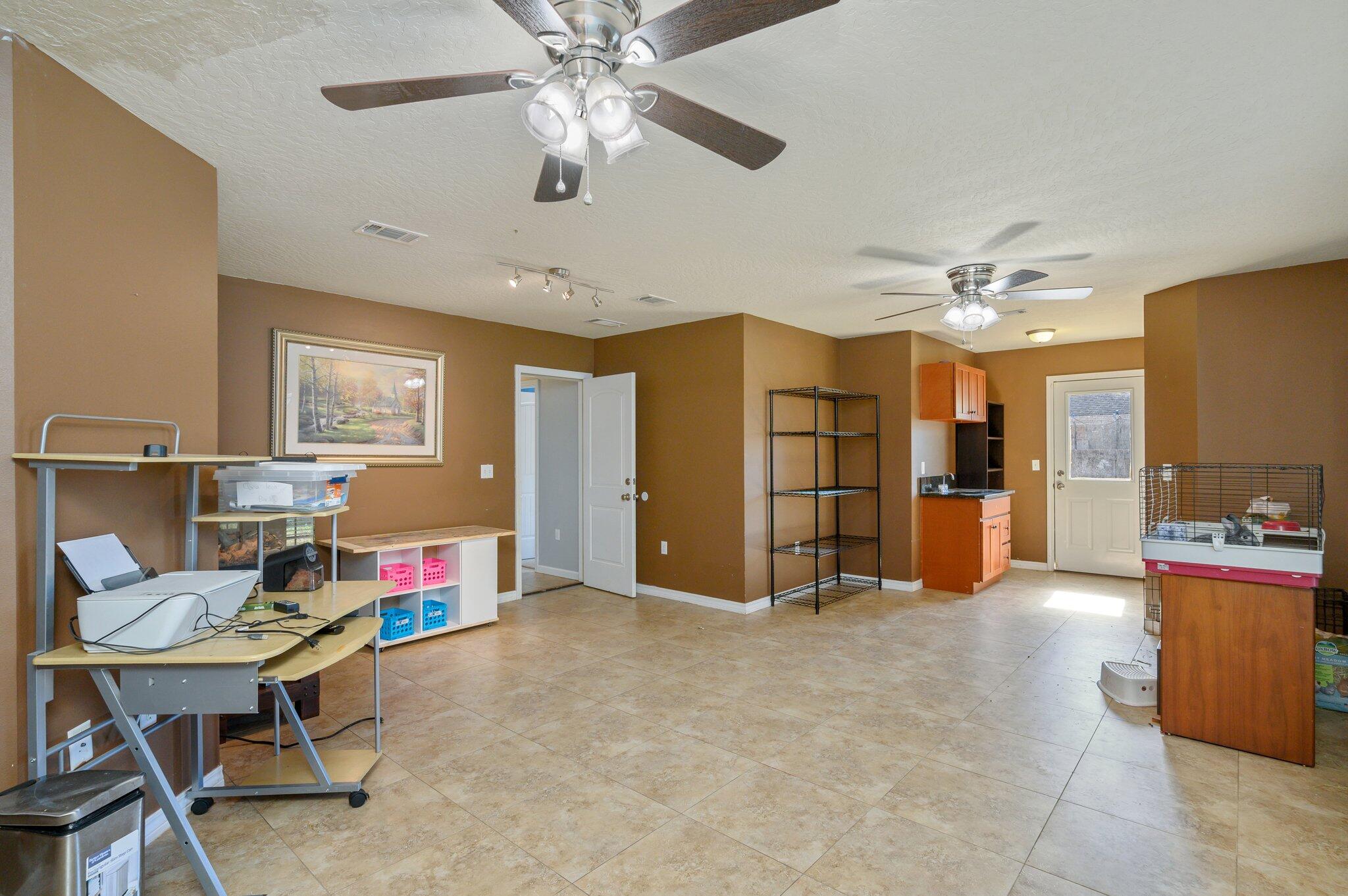 KAITLYNS PRESERVE - Residential Lease