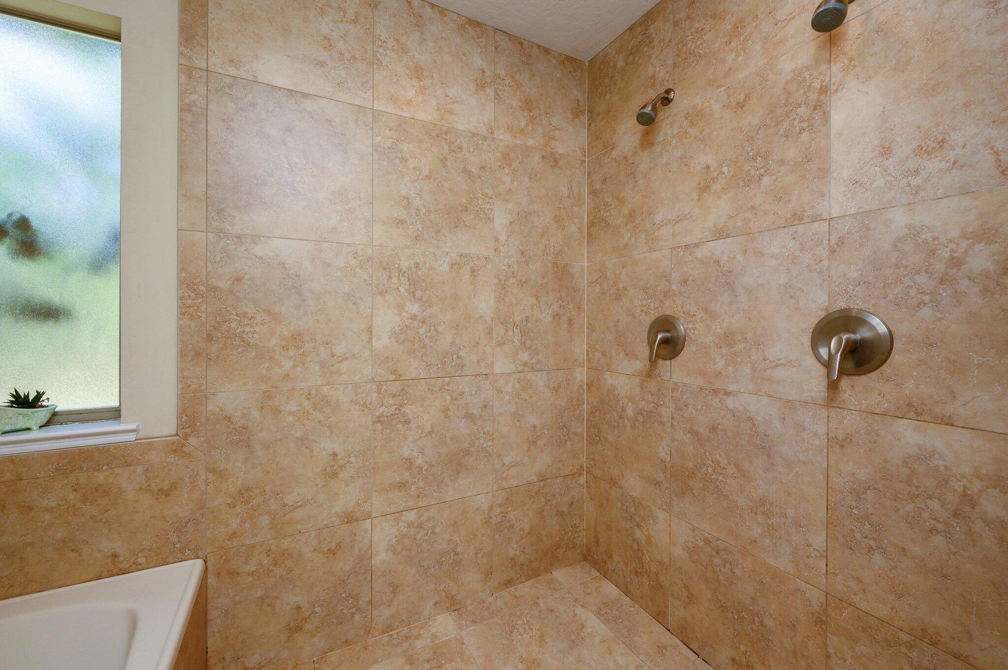 KAITLYNS PRESERVE - Residential Lease