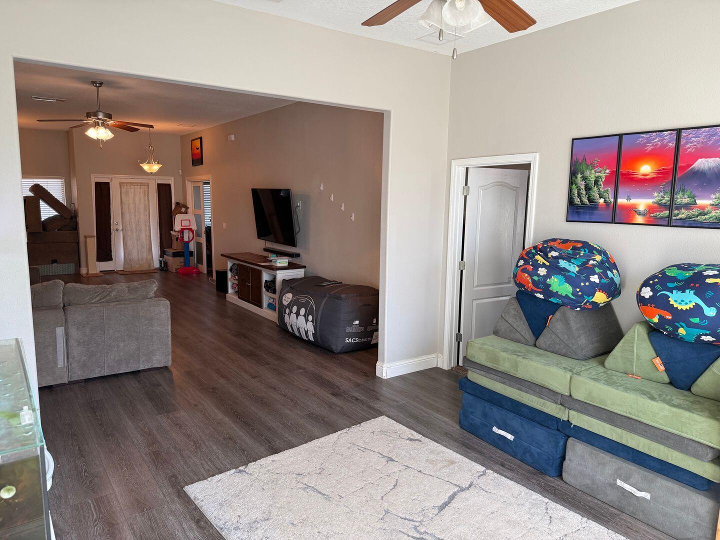 BROOKE ESTATES PH III - Residential Lease