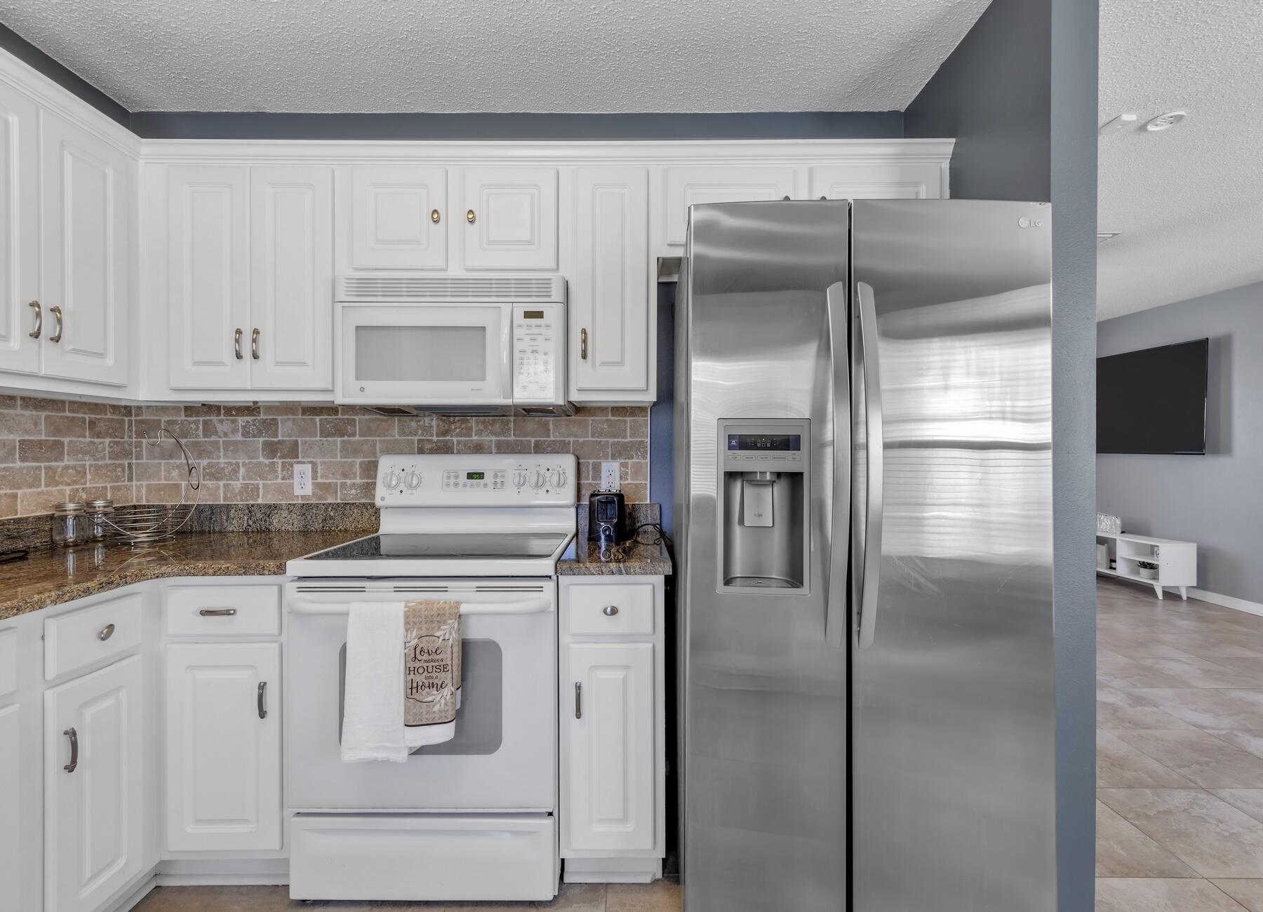 COUNTRYVIEW ESTATES 10TH ADDN - Residential Lease