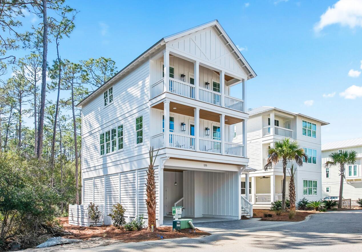 TREETOP - Residential