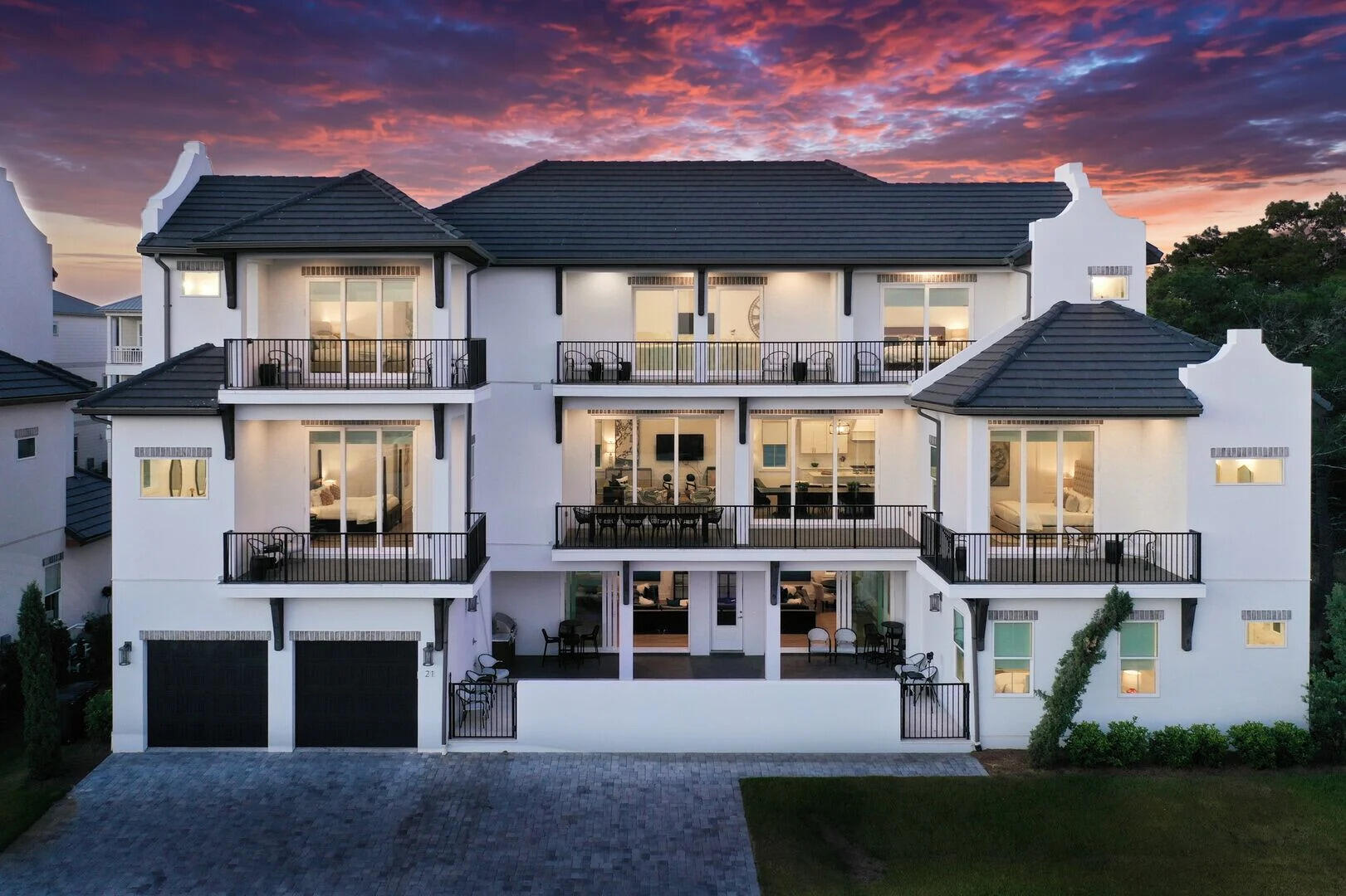 Colleen's Cove - Residential